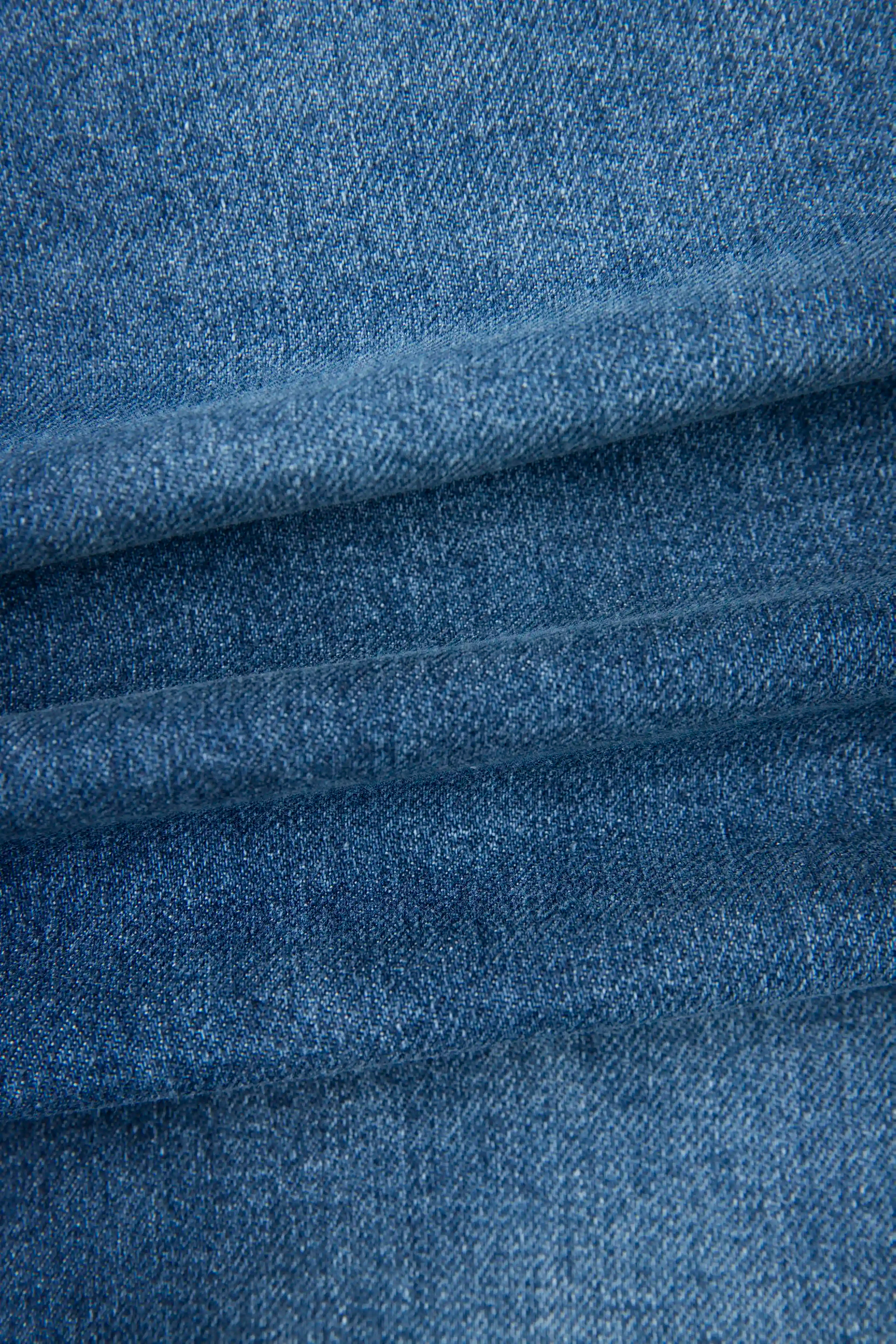 JEAN 5 BOLSILLOS COLOR AZUL MEDIO