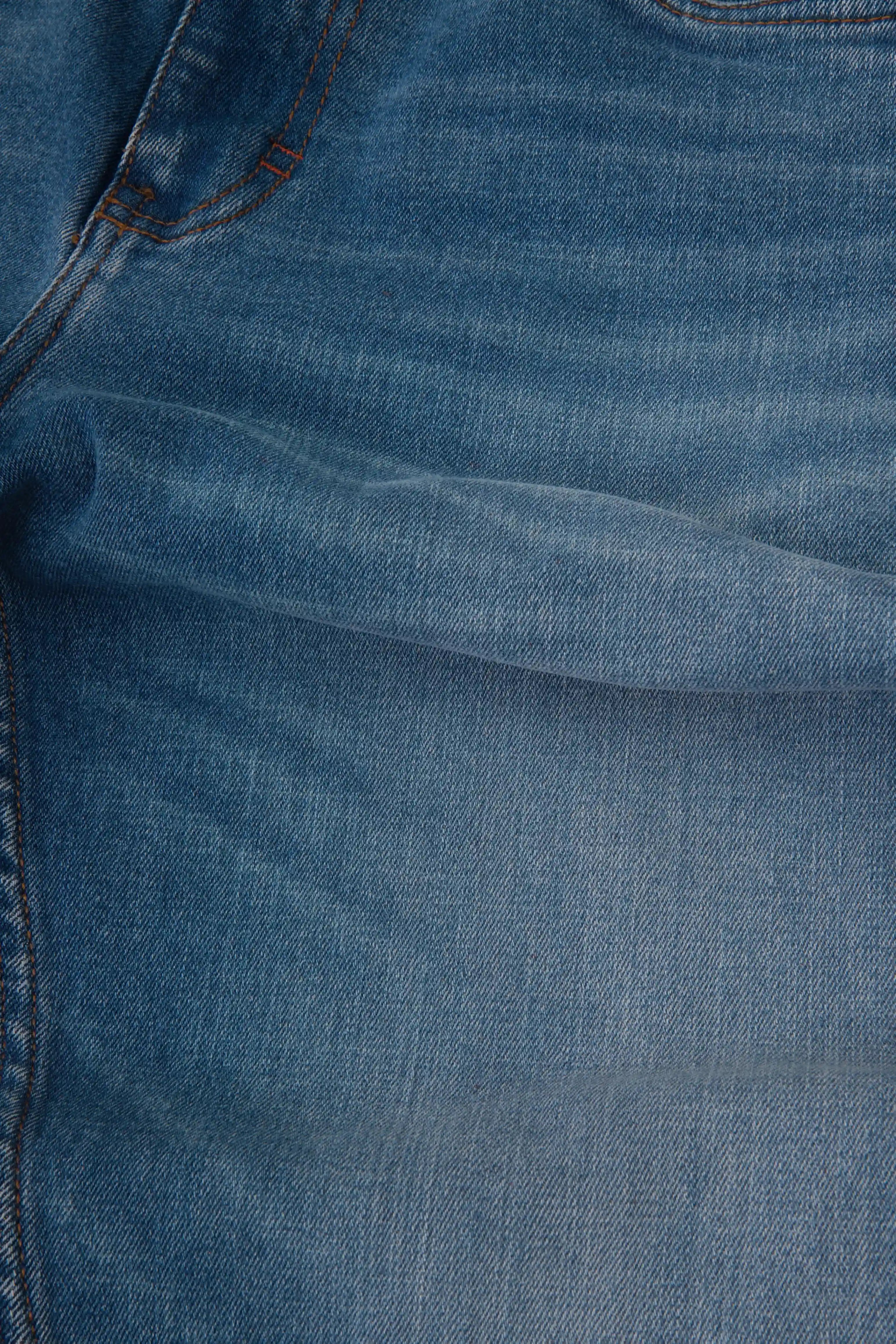 JEAN 5 BOLSILLOS COLOR AZUL MEDIO