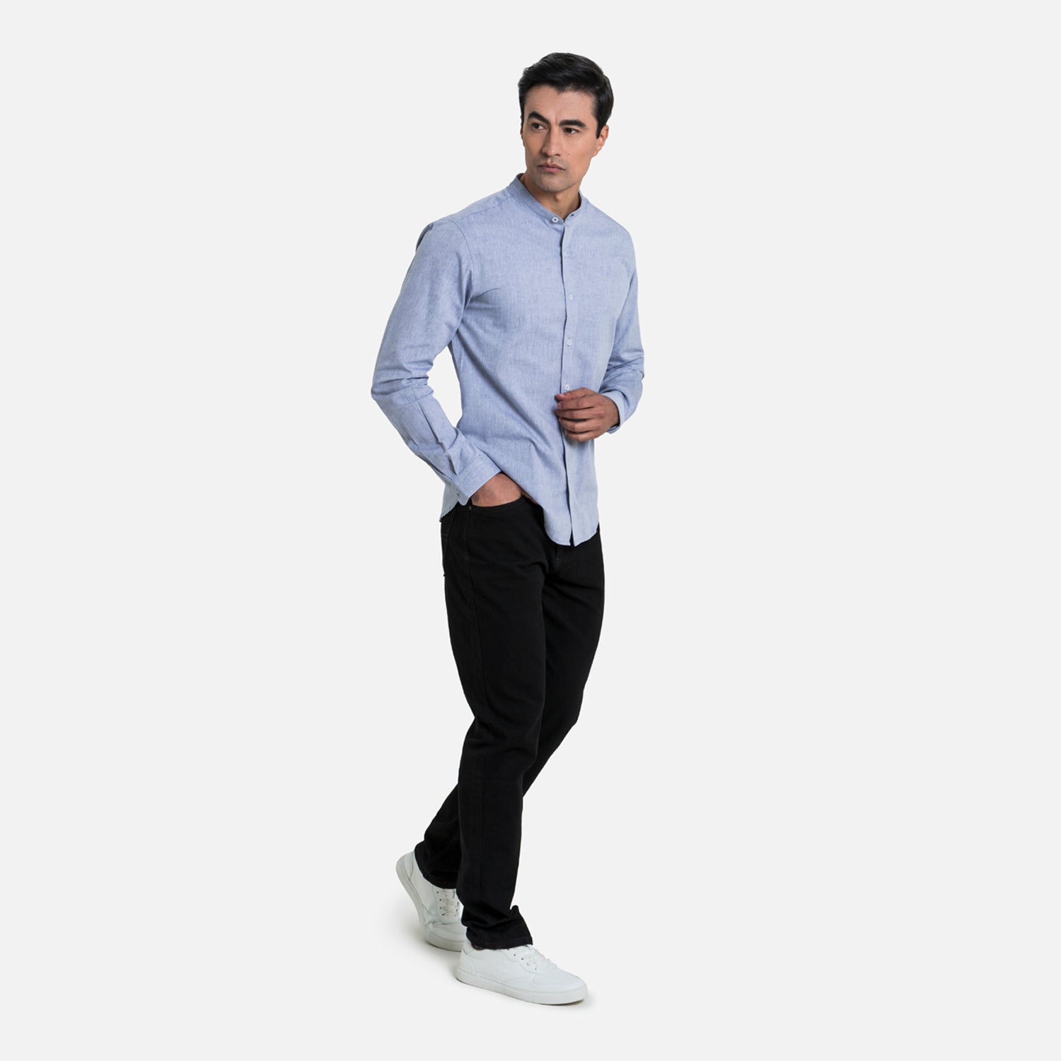 JEAN 5 BOLSILLOS COLOR NEGRO NEGRO