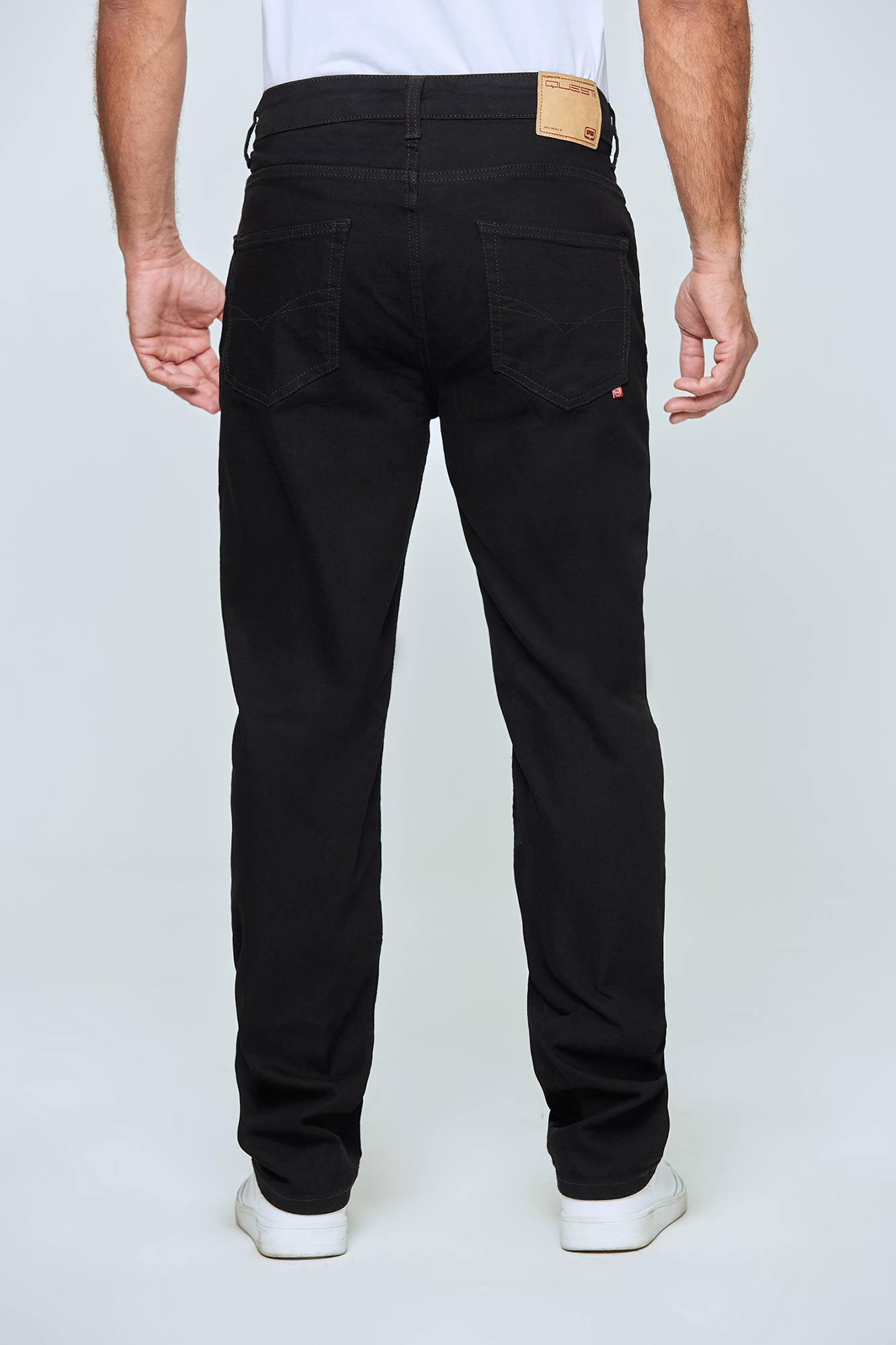 JEAN 5 BOLSILLOS COLOR NEGRO NEGRO