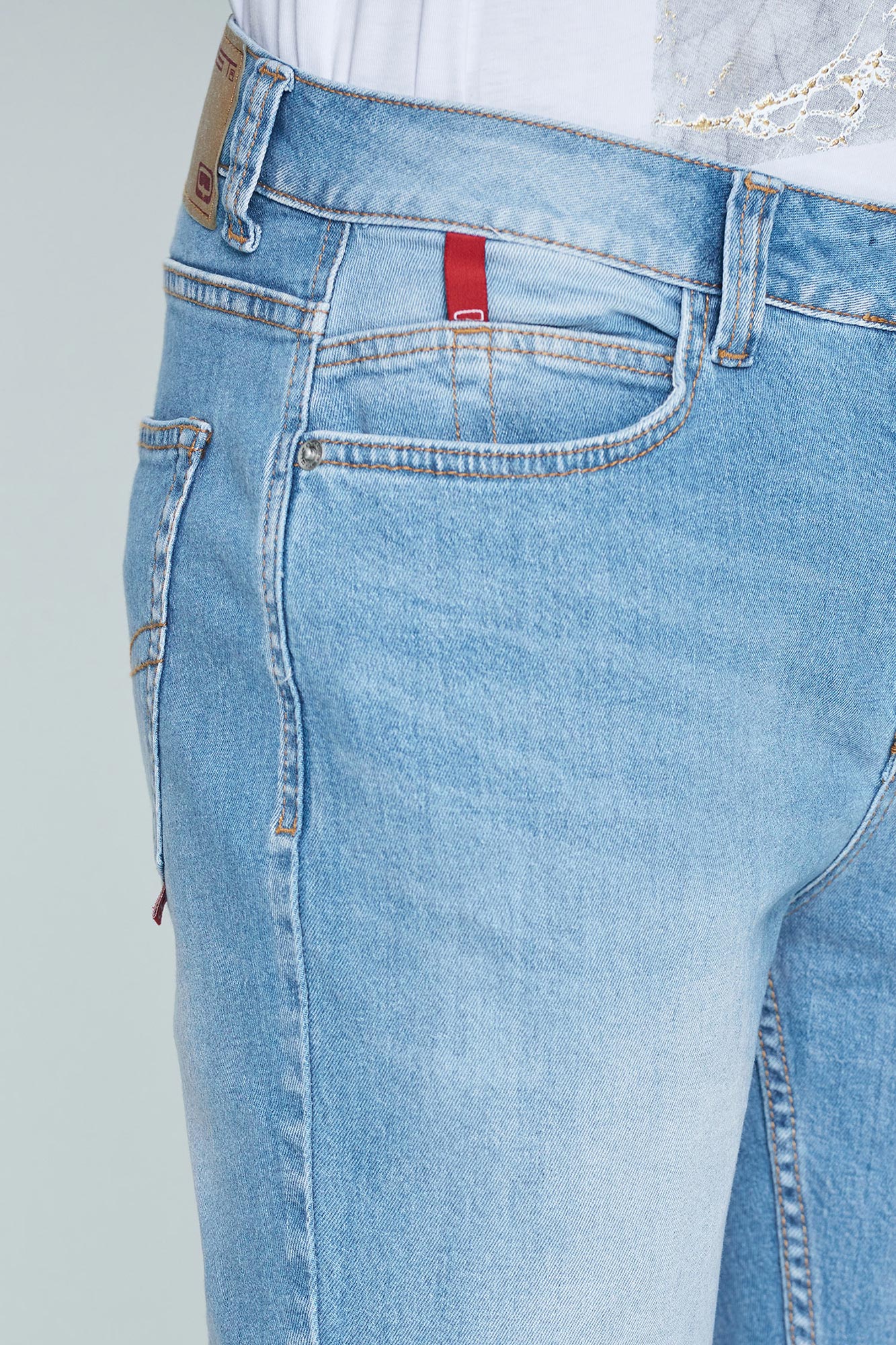 JEAN 5 BOLSILLOS COLOR AZUL CLARO