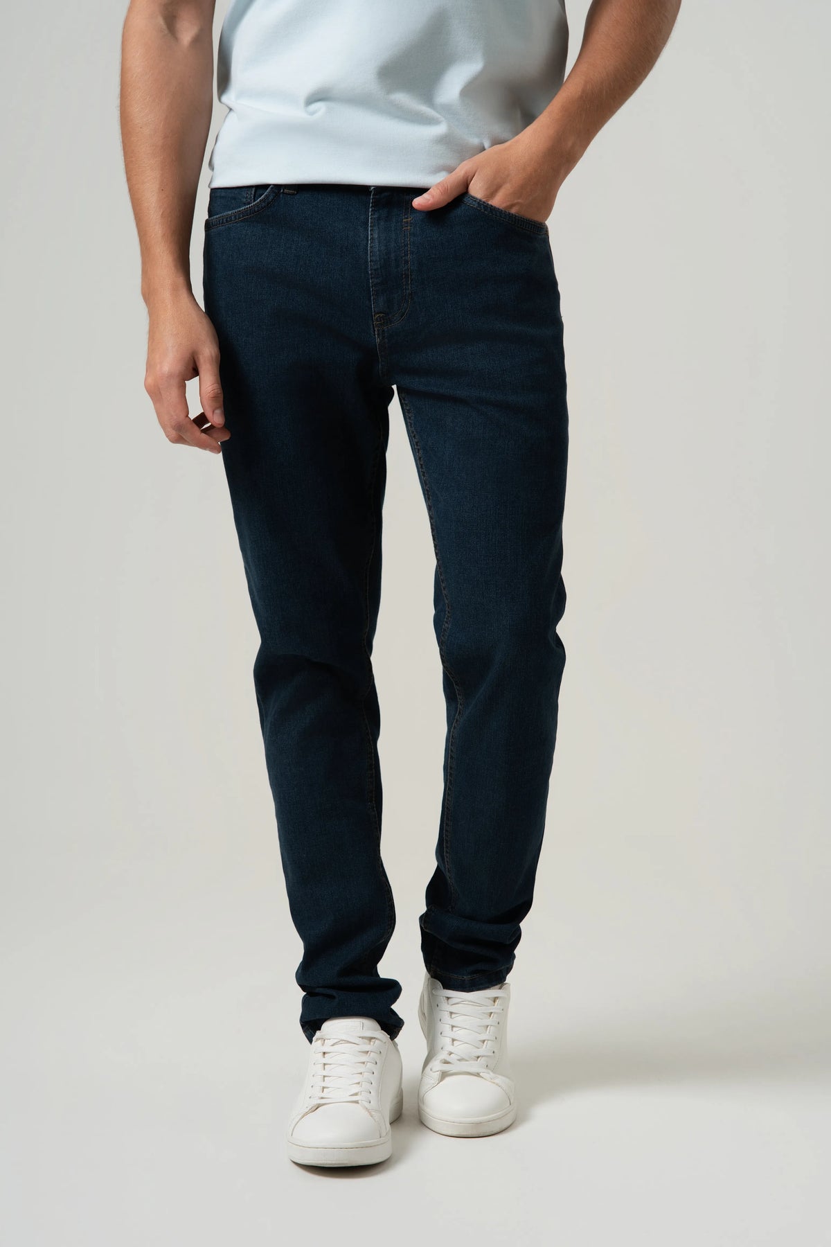 JEAN 5 BOLSILLOS COLOR AZUL OSCURO