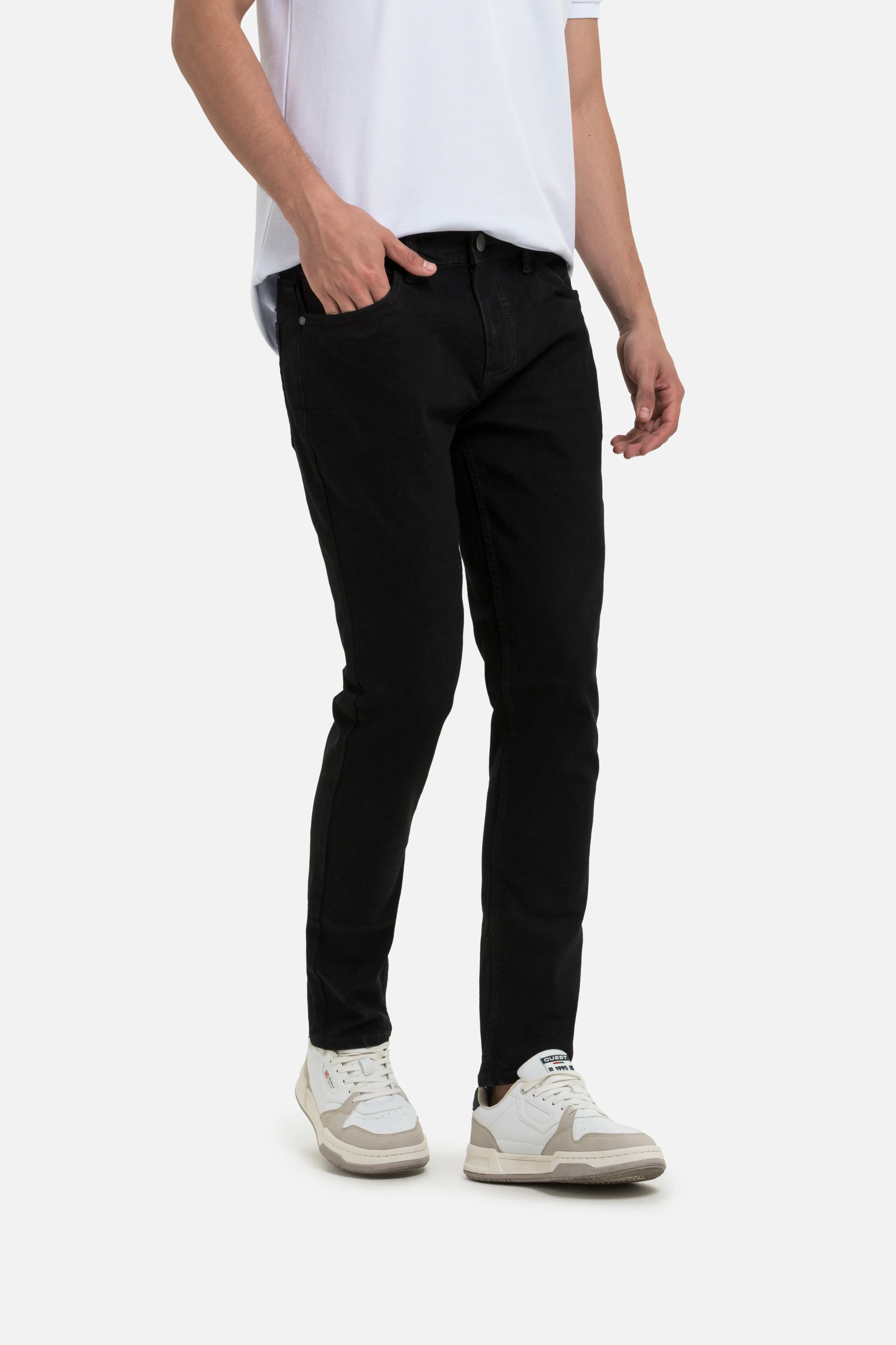 JEAN 5 BOLSILLOS COLOR NEGRO NEGRO