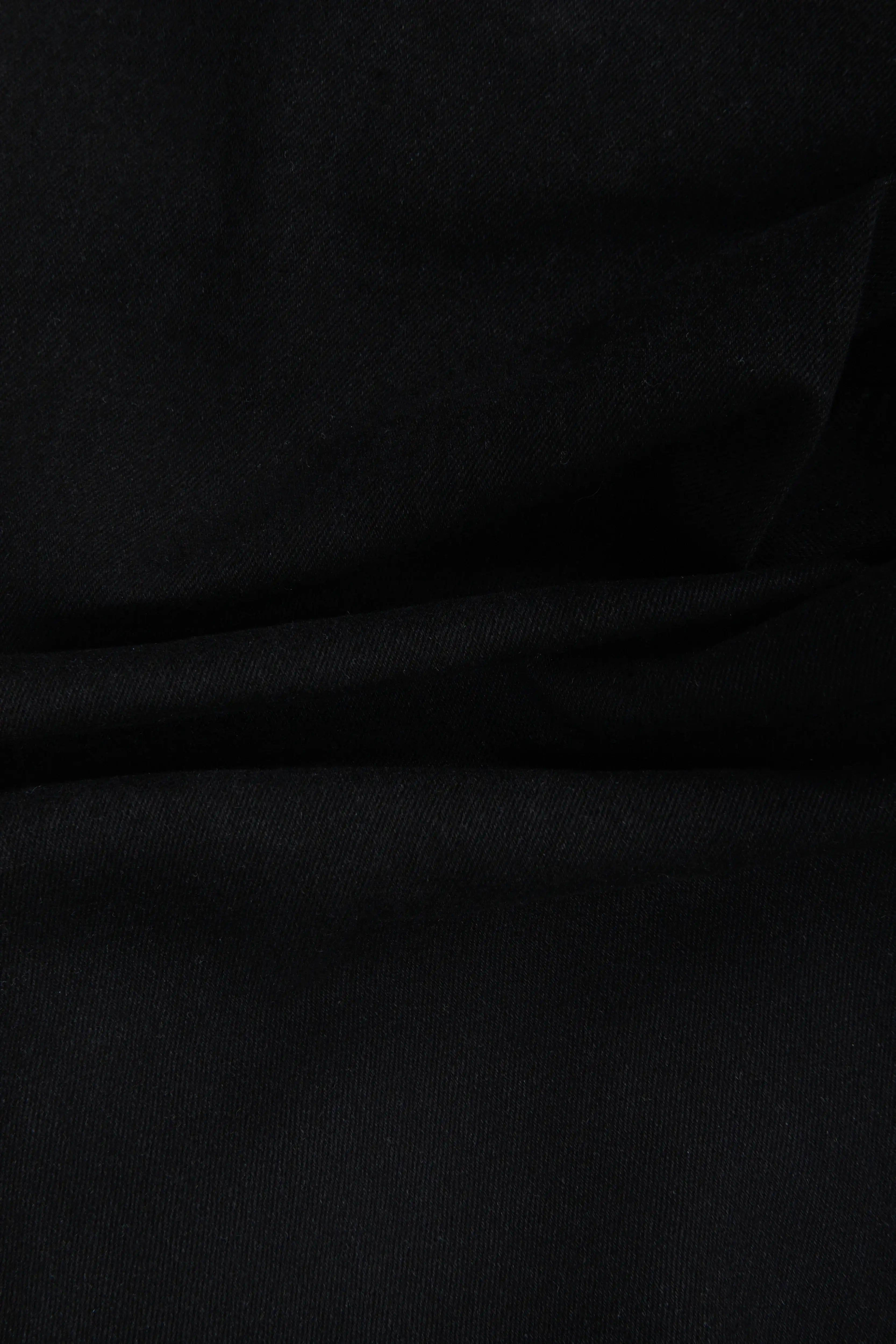 JEAN 5 BOLSILLOS COLOR NEGRO NEGRO