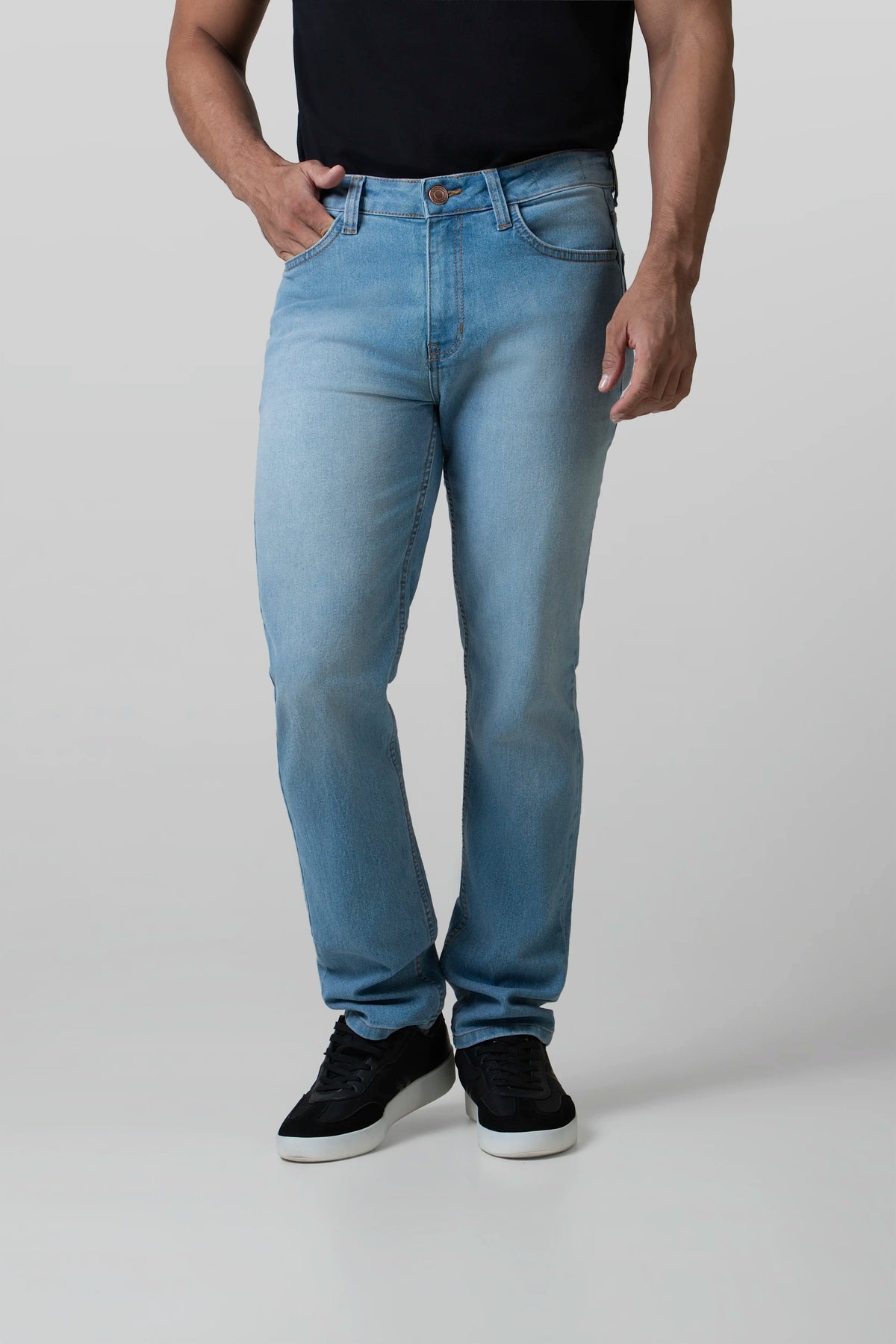 JEAN 5 BOLSILLOS COLOR AZUL CLARO
