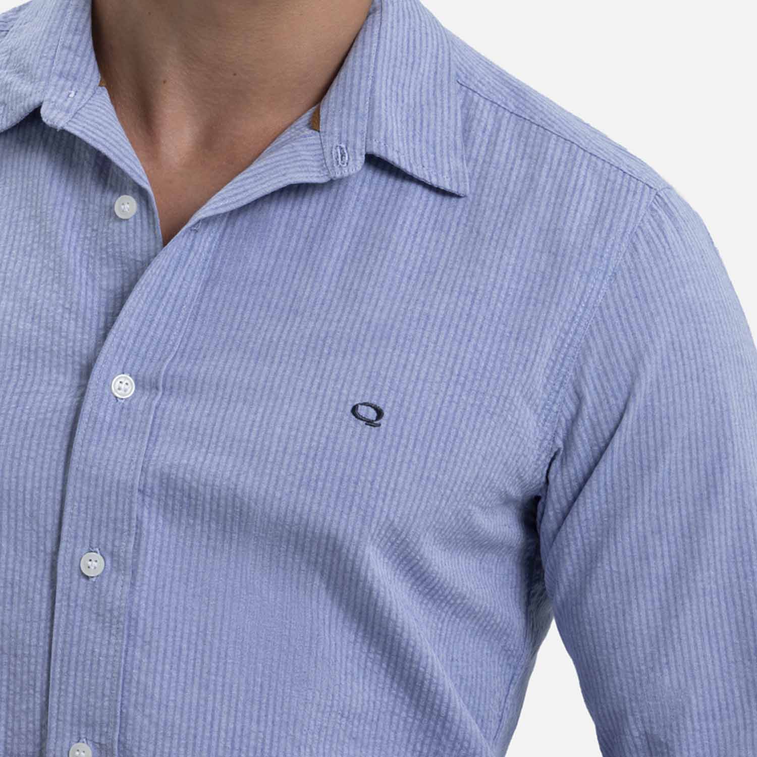 CAMISA MANGA LARGA COLOR AZUL OSCURO