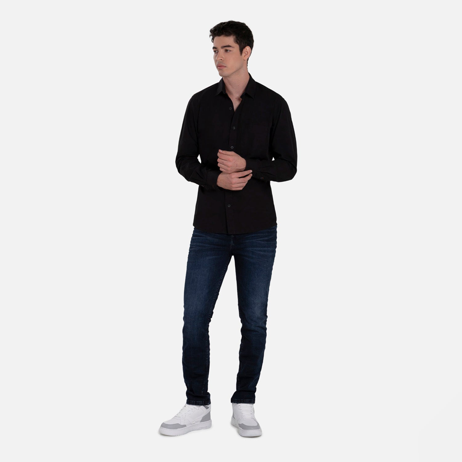 CAMISA MANGA LARGA COLOR NEGRO