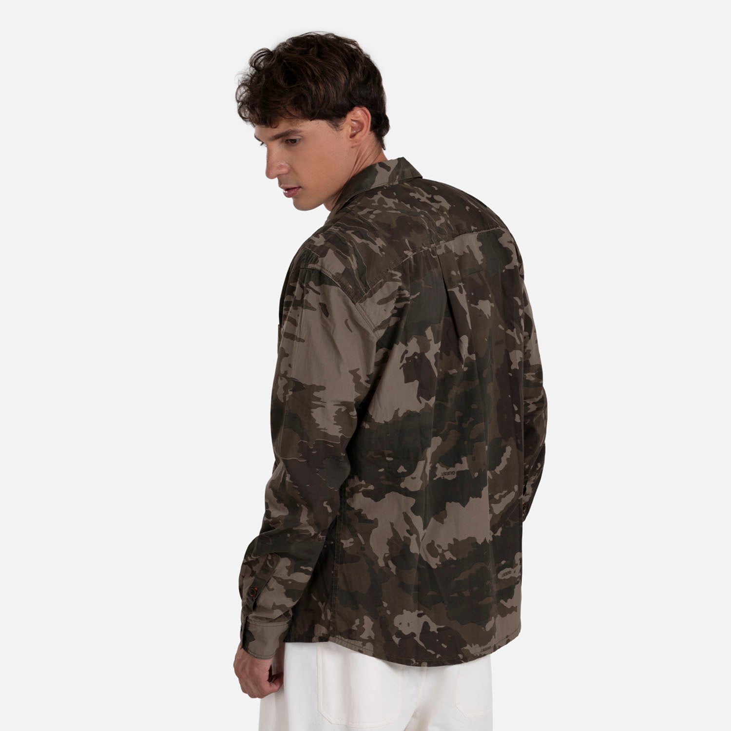 CAMISA MANGA LARGA COLOR DARK OLIVA