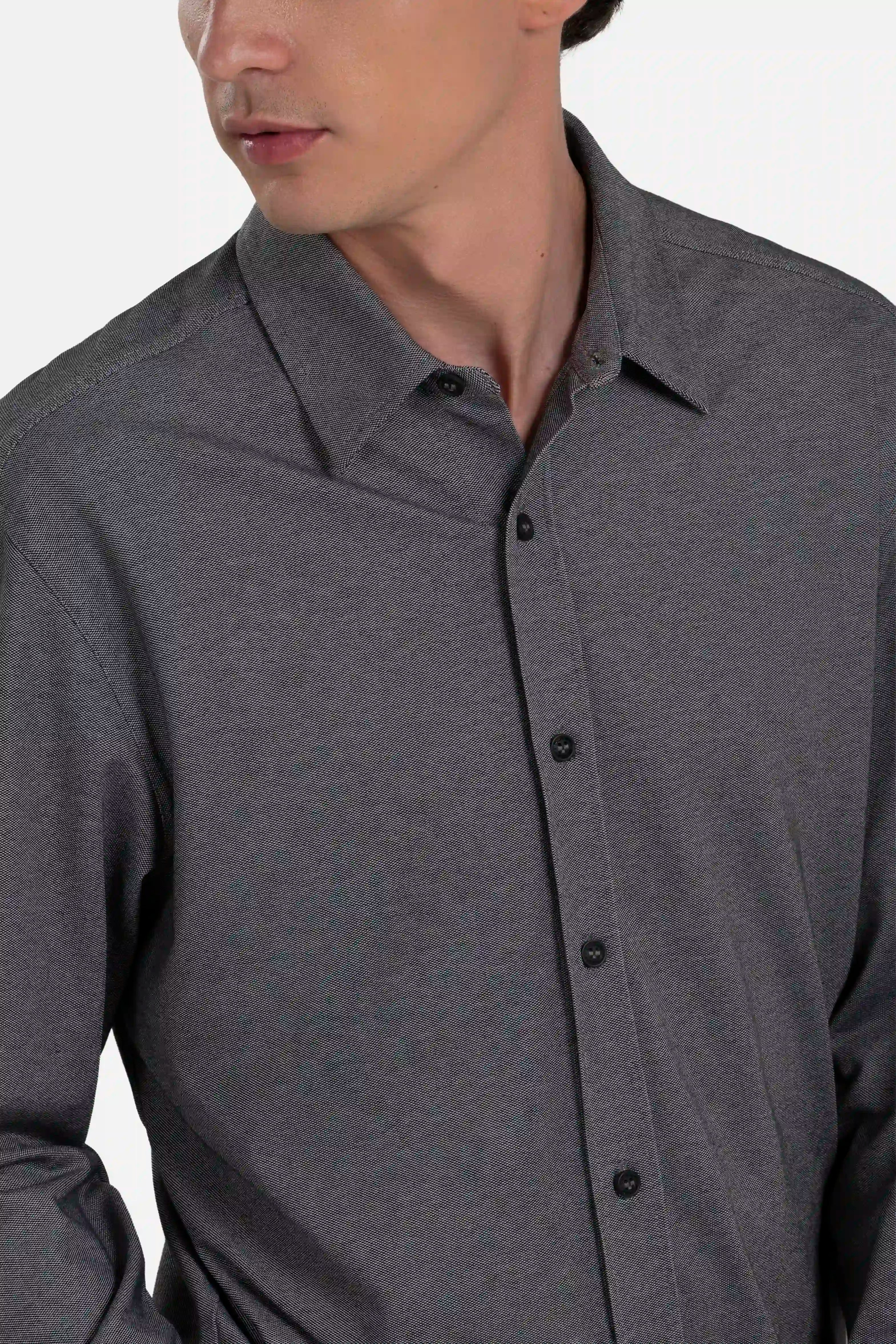 CAMISA MANGA LARGA COLOR NEGRO