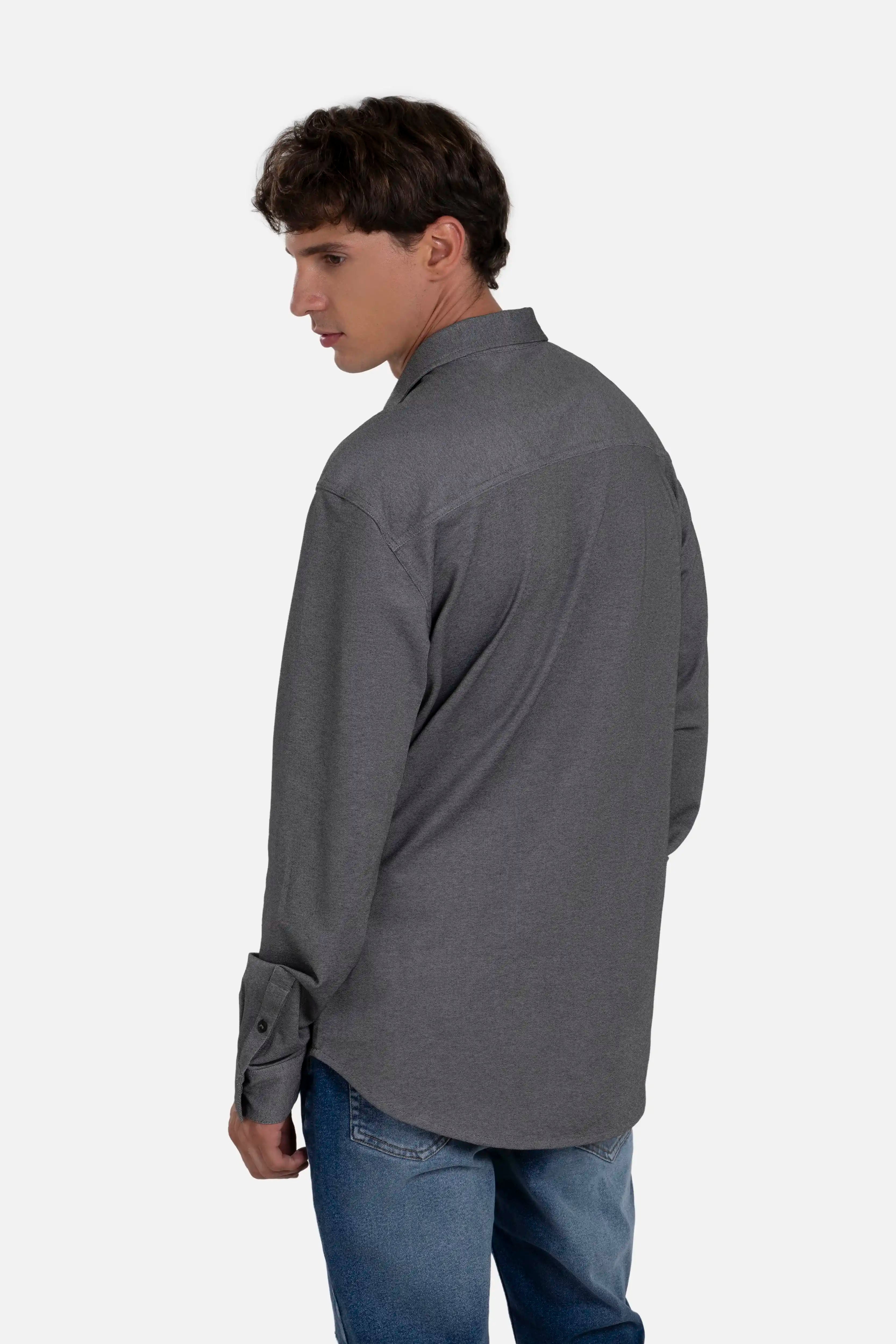 CAMISA MANGA LARGA COLOR NEGRO