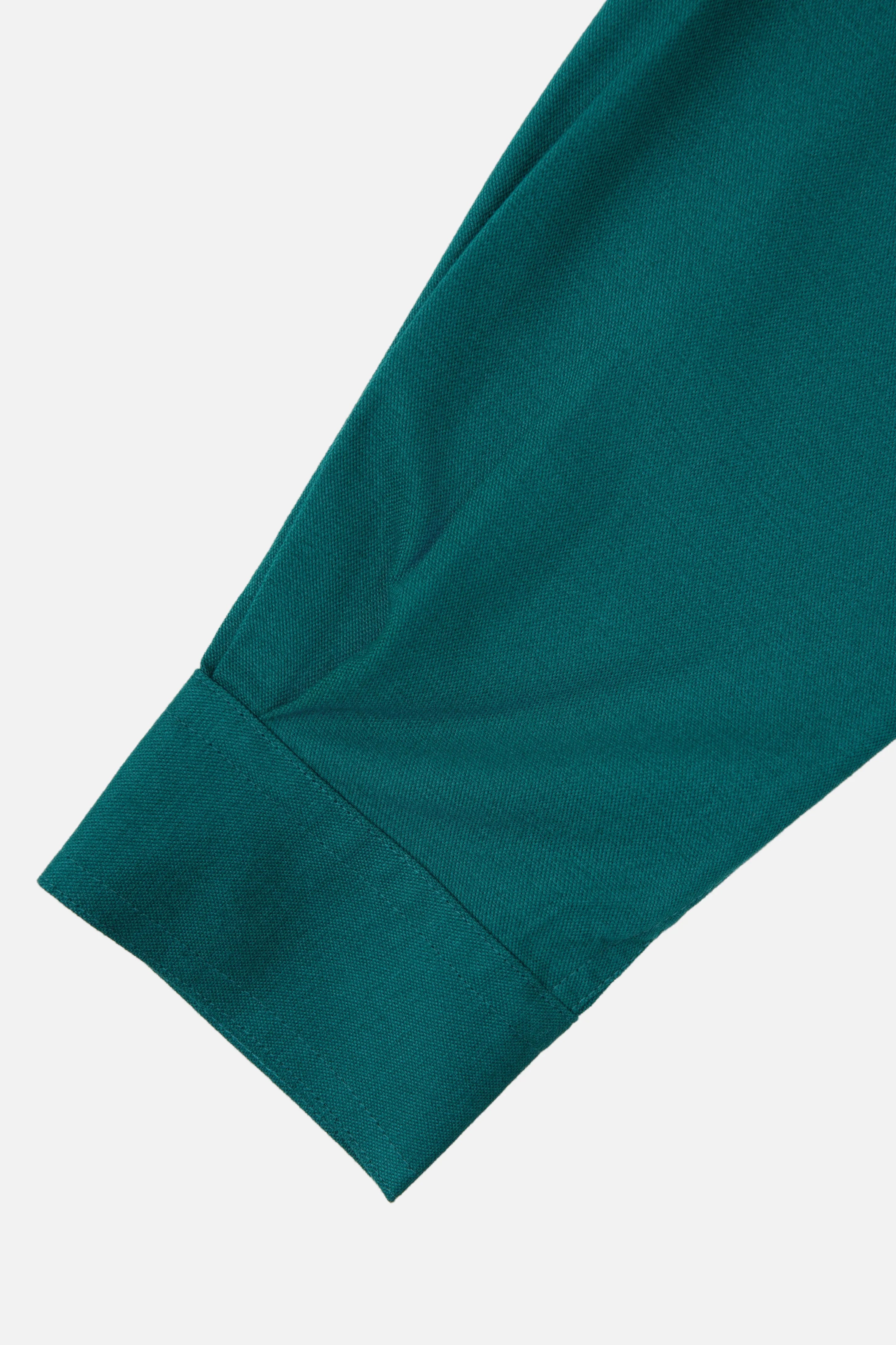 CAMISA MANGA LARGA COLOR VERDE TORMENTA