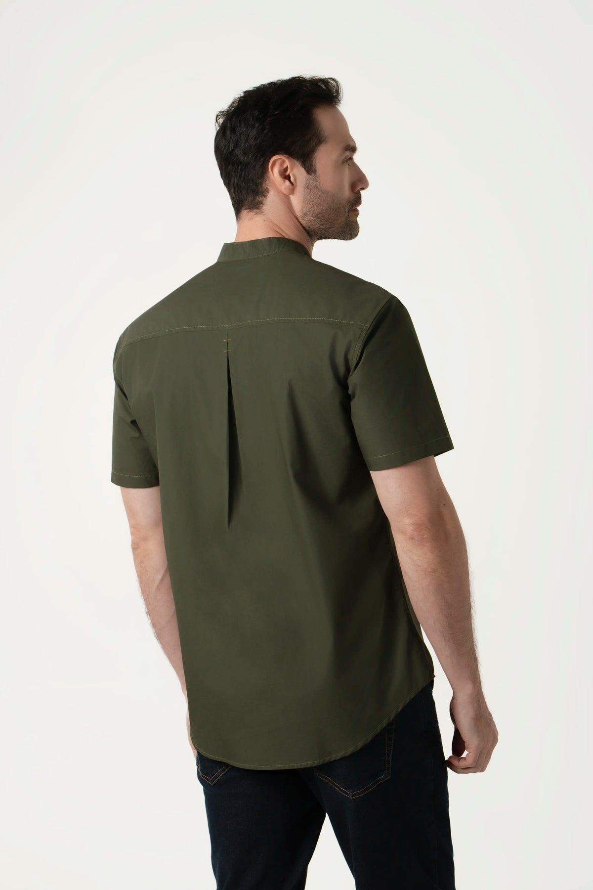 CAMISA MANGA CORTA COLOR VERDE MILITAR