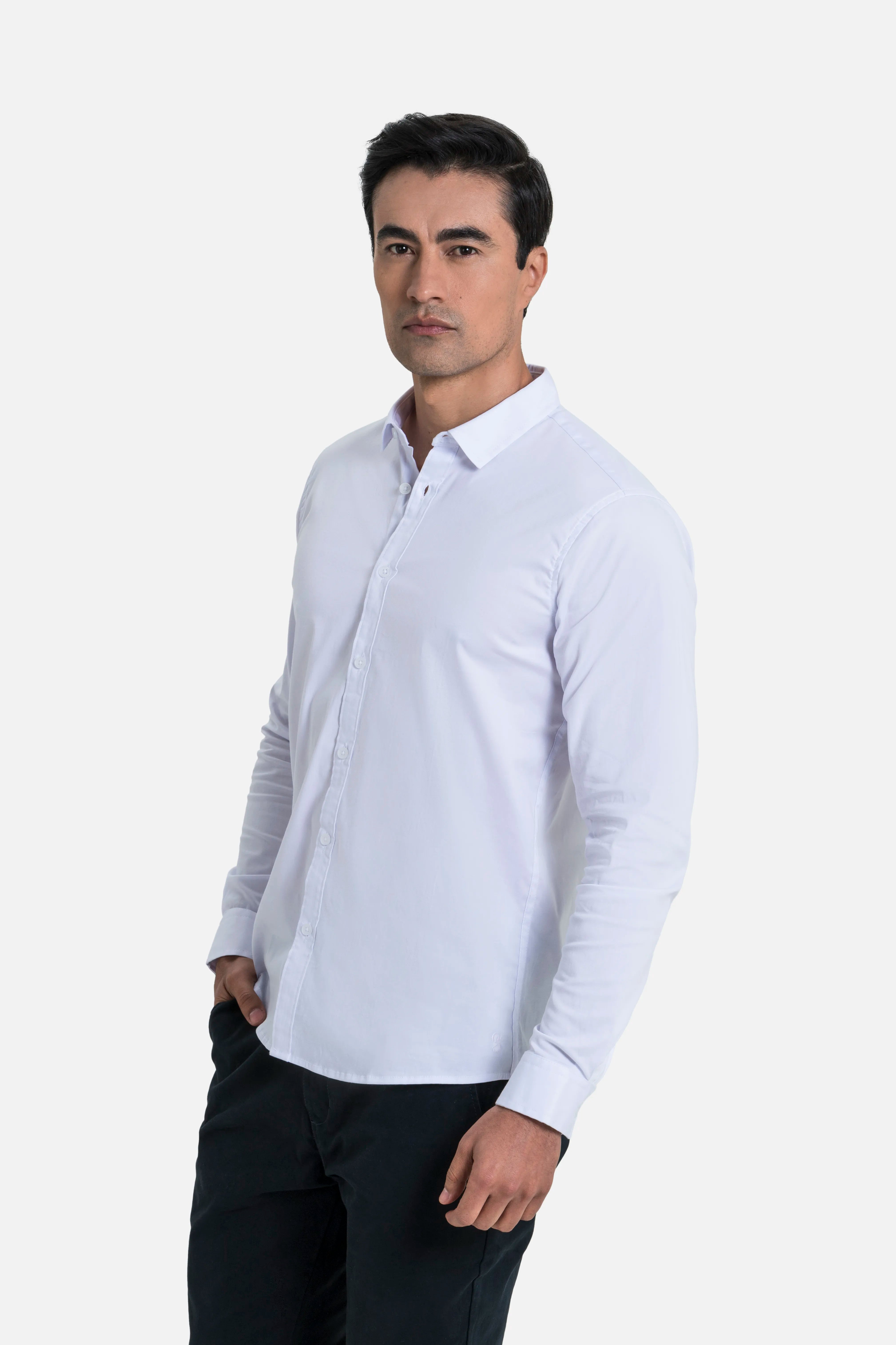 CAMISA SLIM MANGA LARGA COLOR BLANCO OPTICO