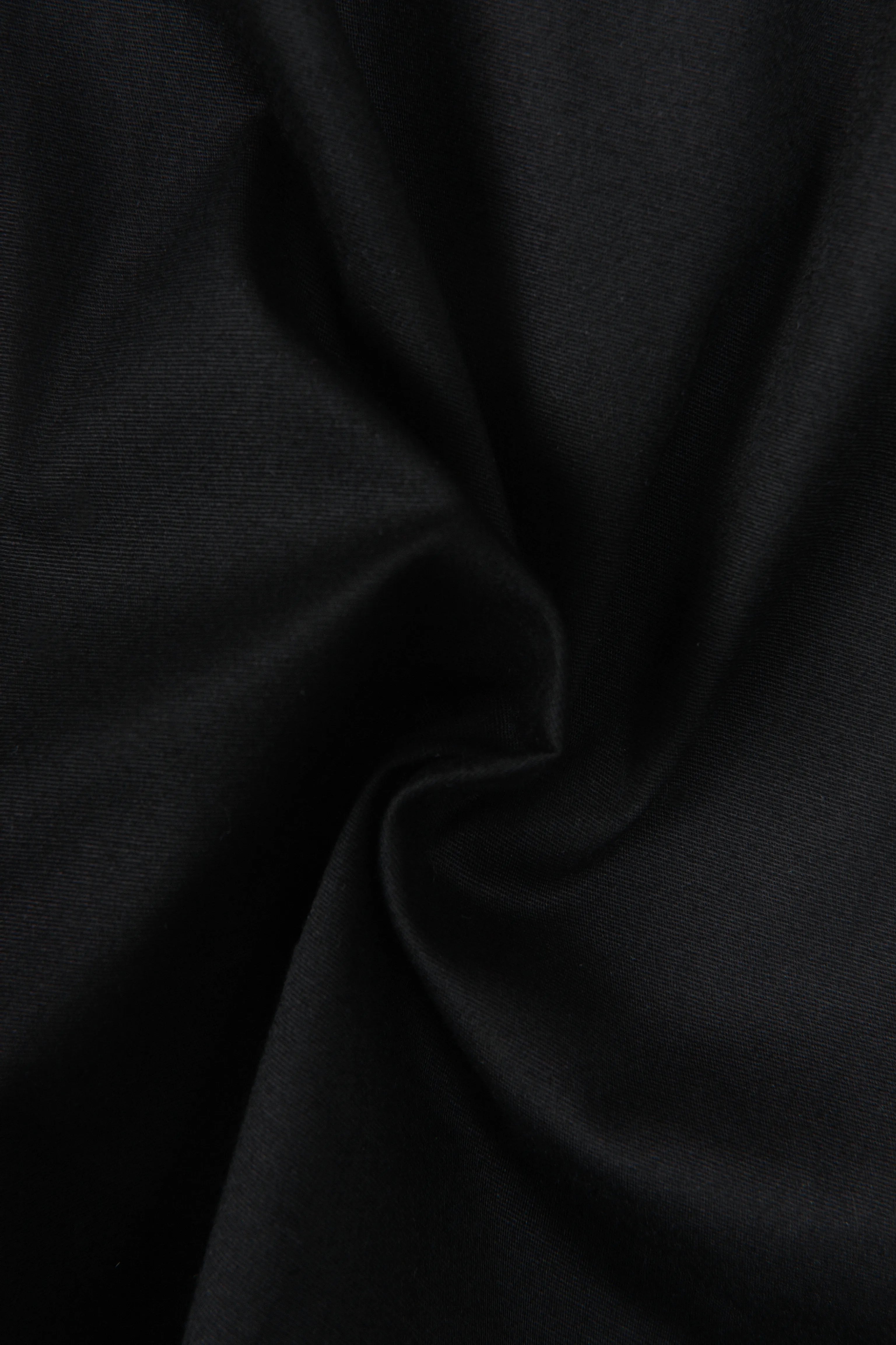 CAMISA SLIM MANGA LARGA COLOR NEGRO
