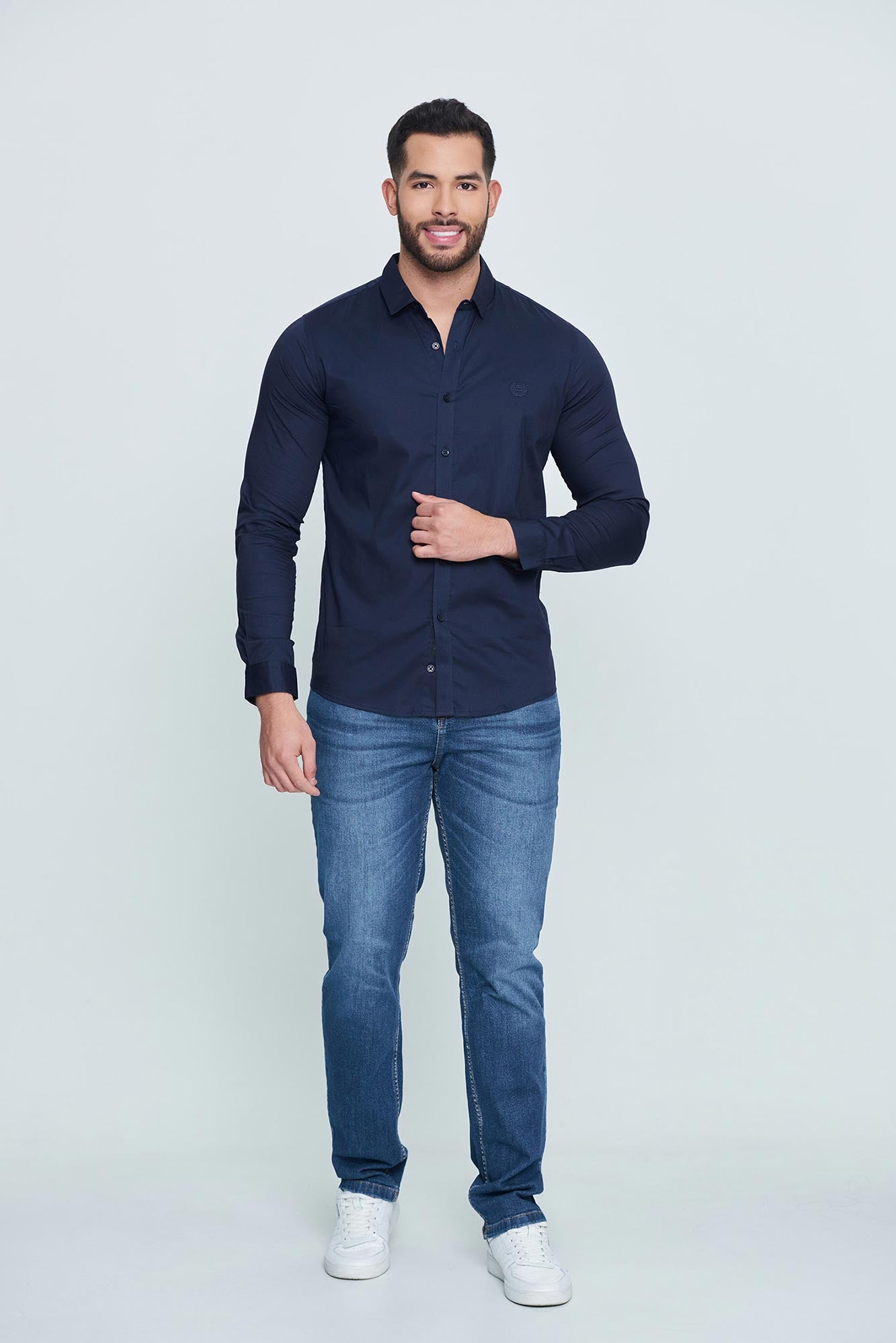 CAMISA SLIM MANGA LARGA COLOR AZUL OSCURO