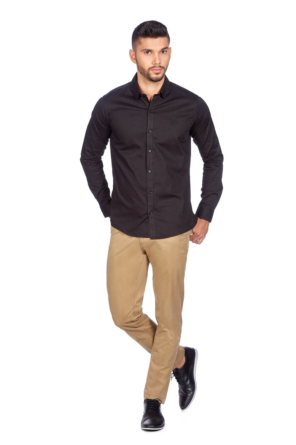 CAMISA SLIM MANGA LARGA COLOR NEGRO