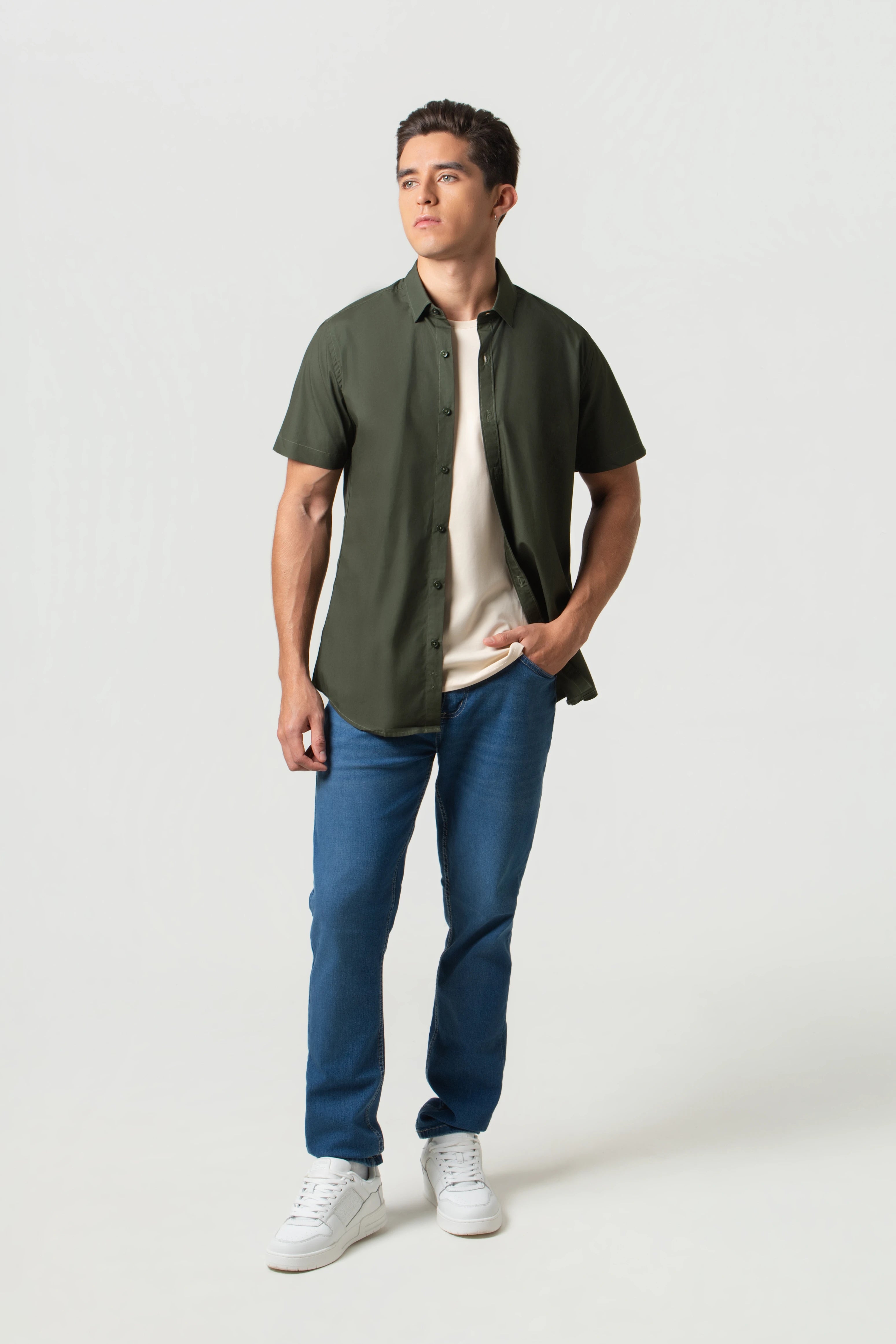 CAMISA MANGA CORTA COLOR VERDE MILITAR