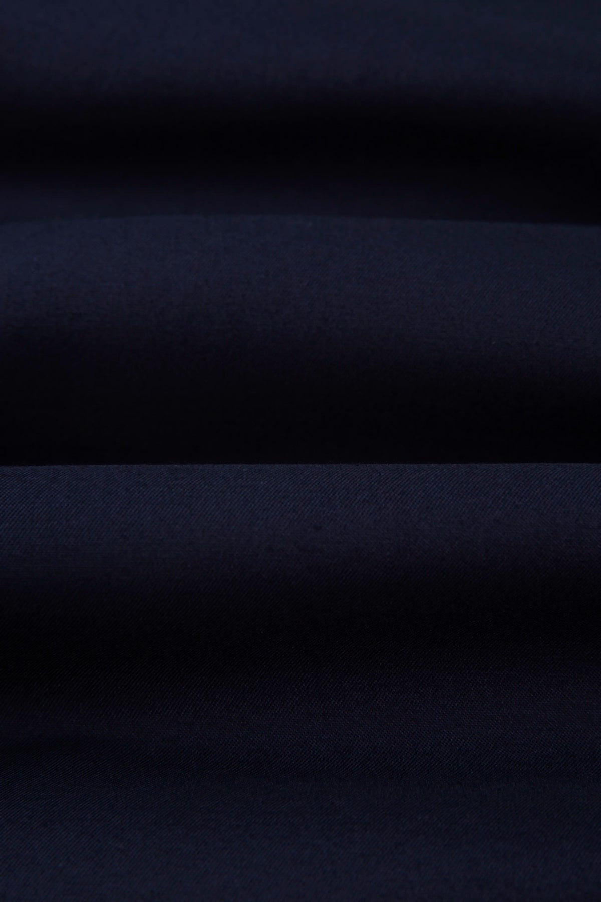 CAMISA MANGA LARGA COLOR AZUL OSCURO