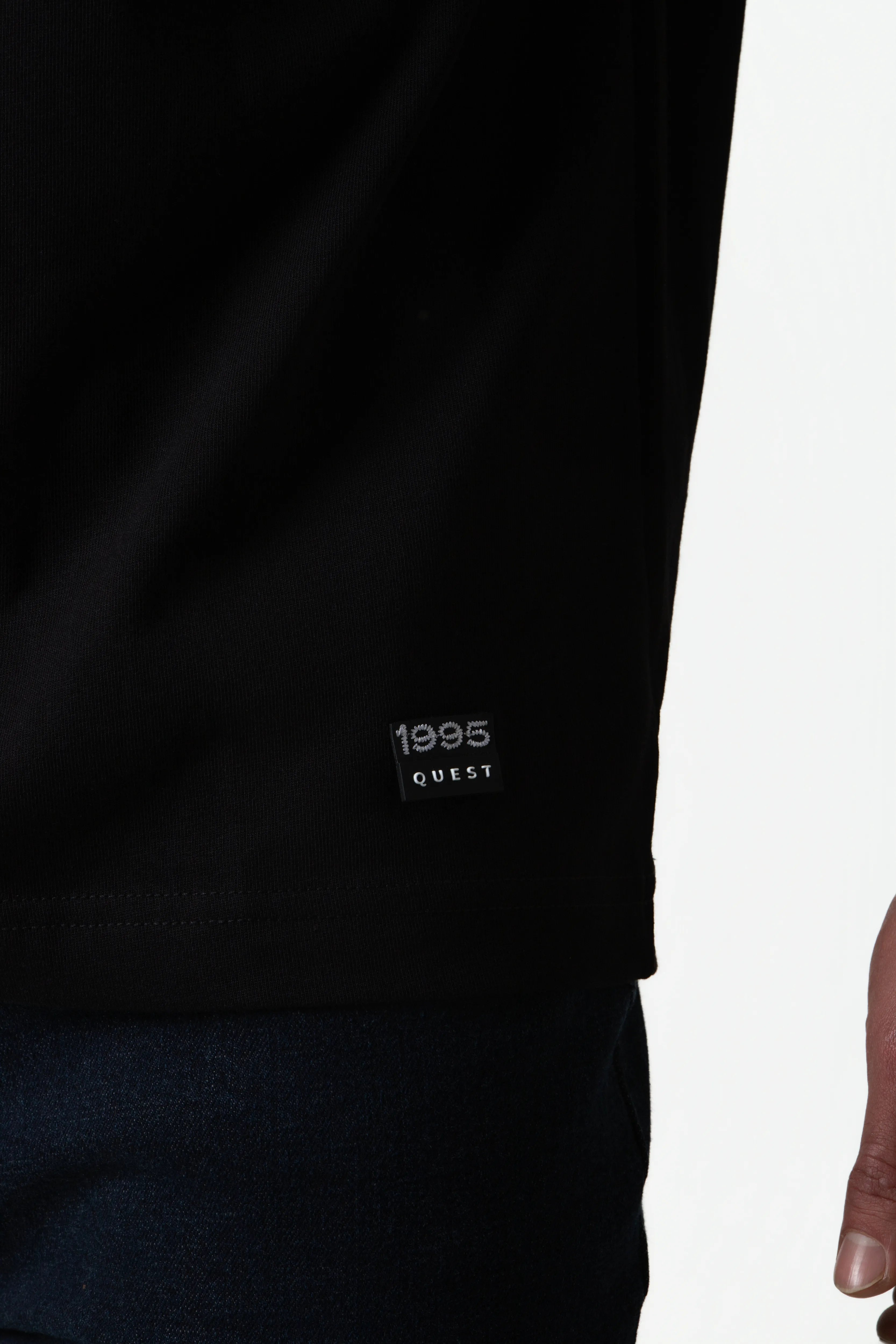 CAMISETA MANGA CORTA COLOR NEGRO