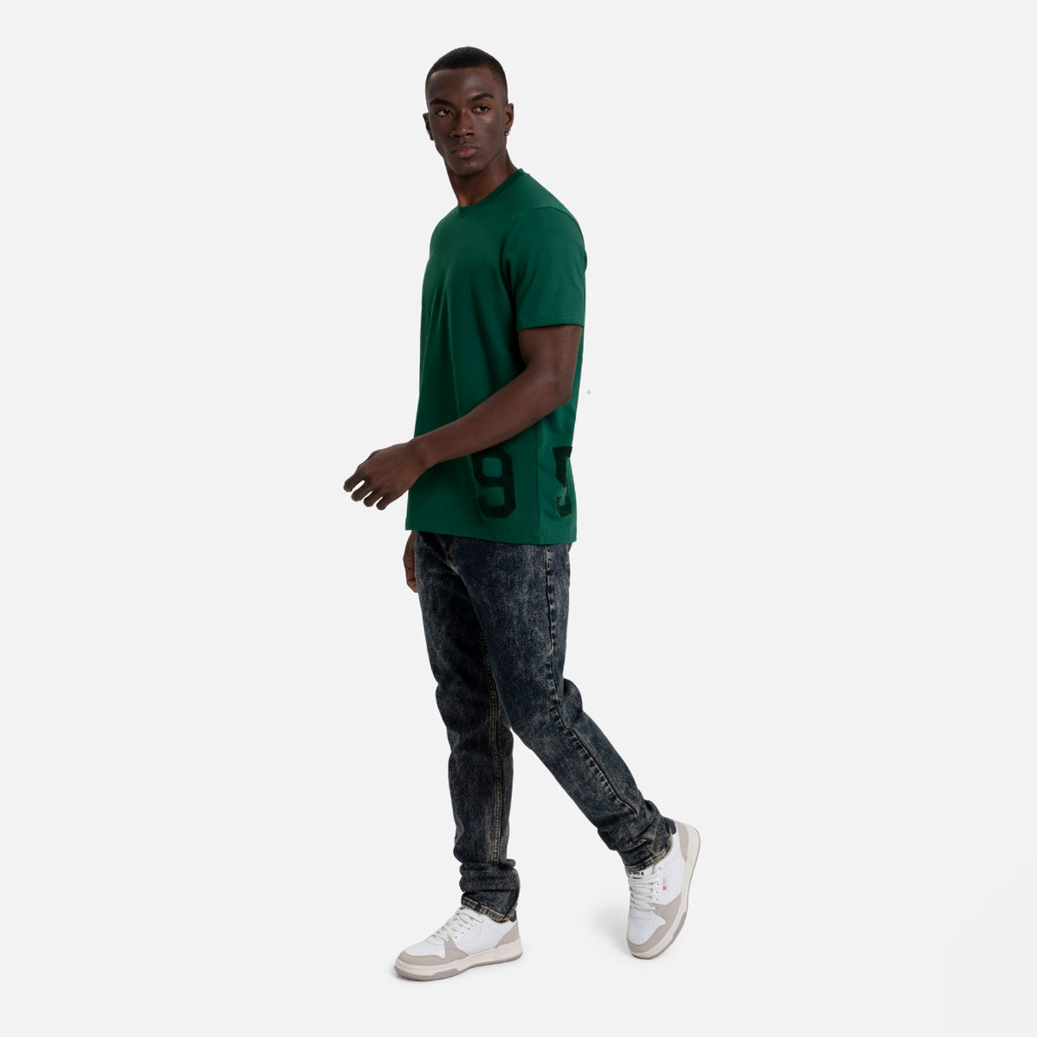 CAMISETA MANGA CORTA COLOR VERDE PRADERA