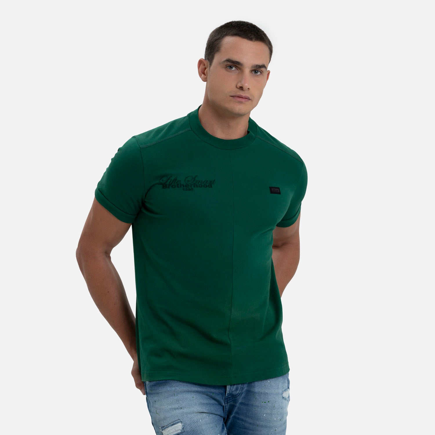 CAMISETA MANGA CORTA COLOR VERDE PRADERA