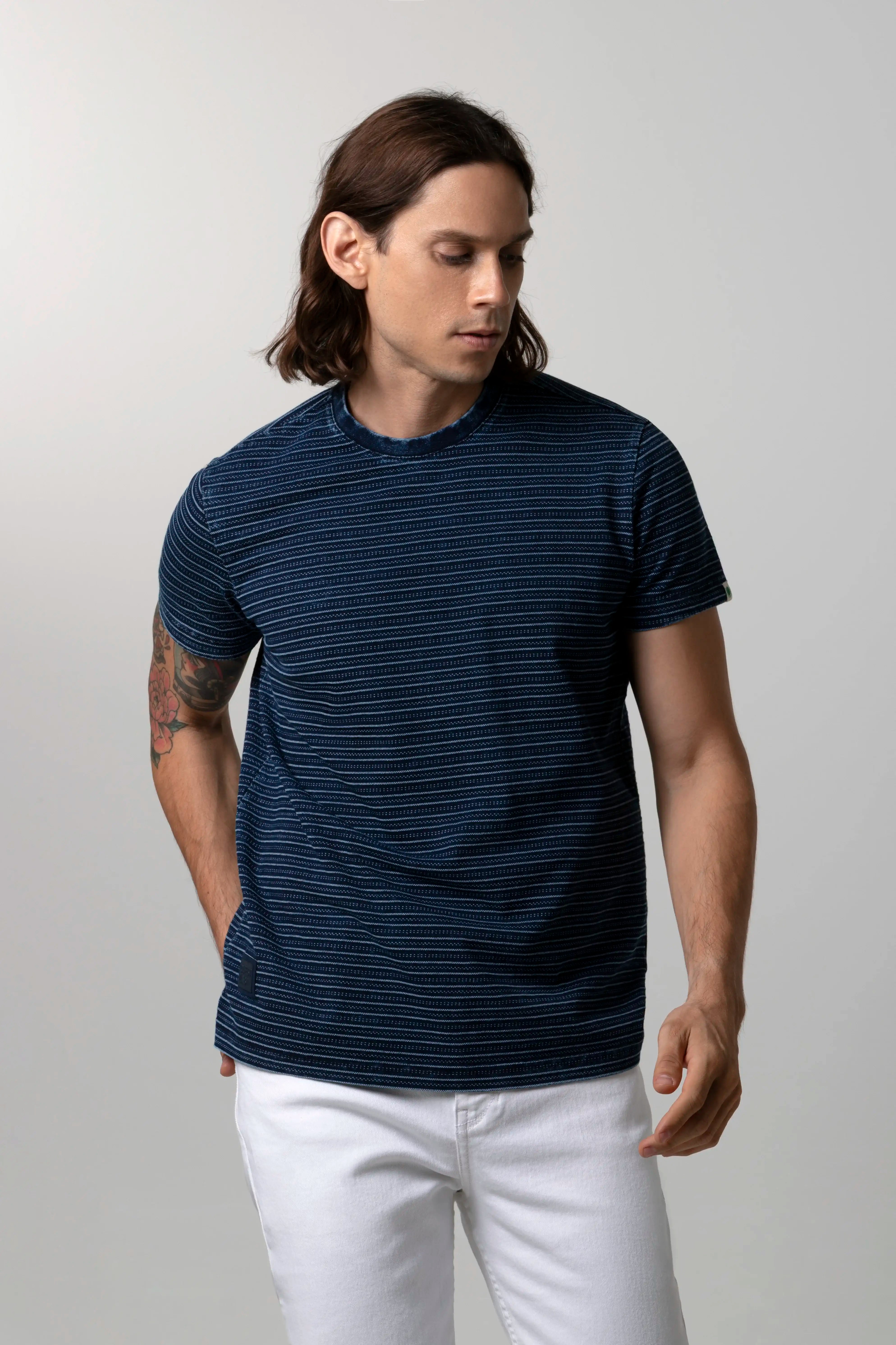 CAMISETA MANGA CORTA COLOR AZUL INDIGO