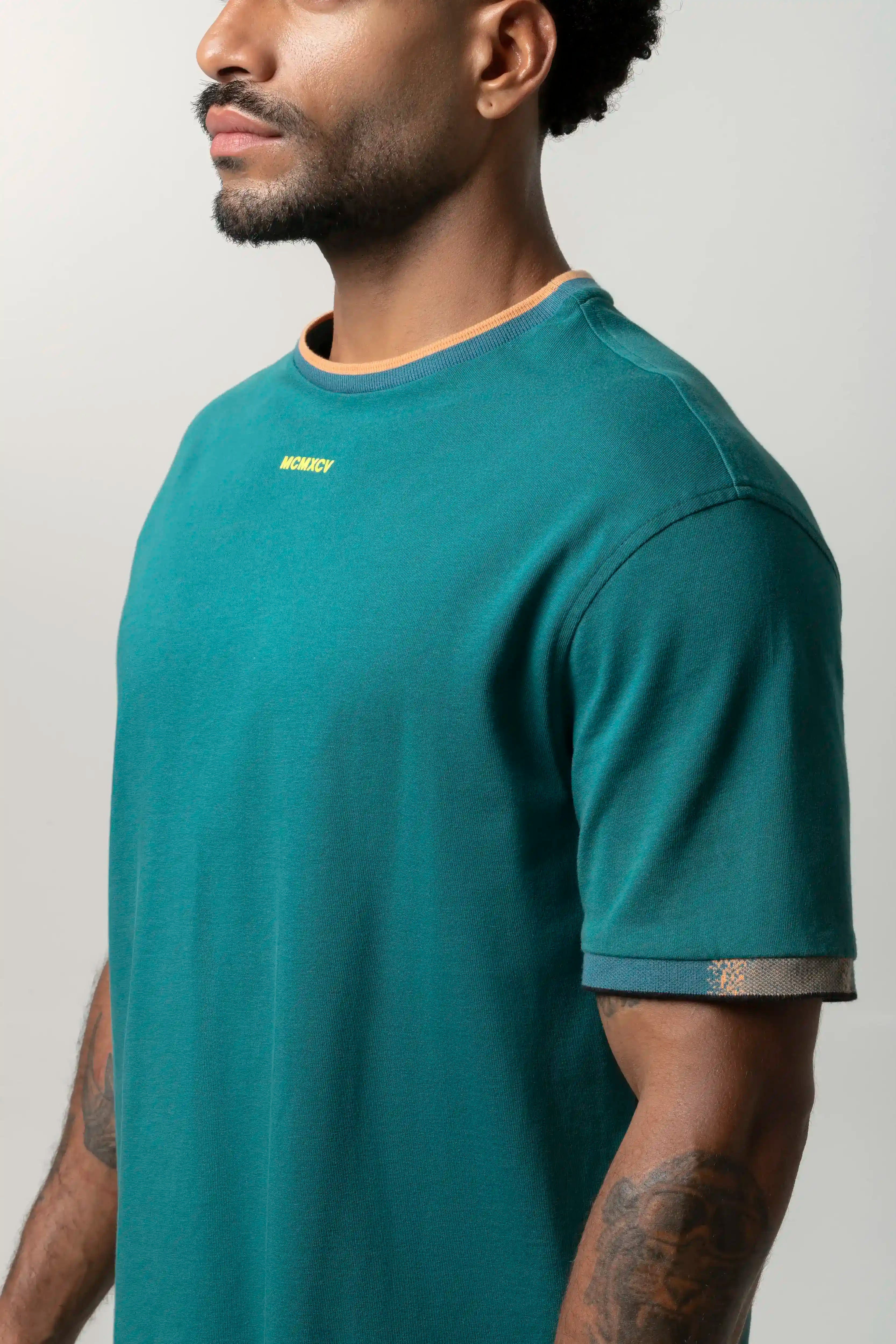 CAMISETA MANGA CORTA COLOR VERDE TORMENTA