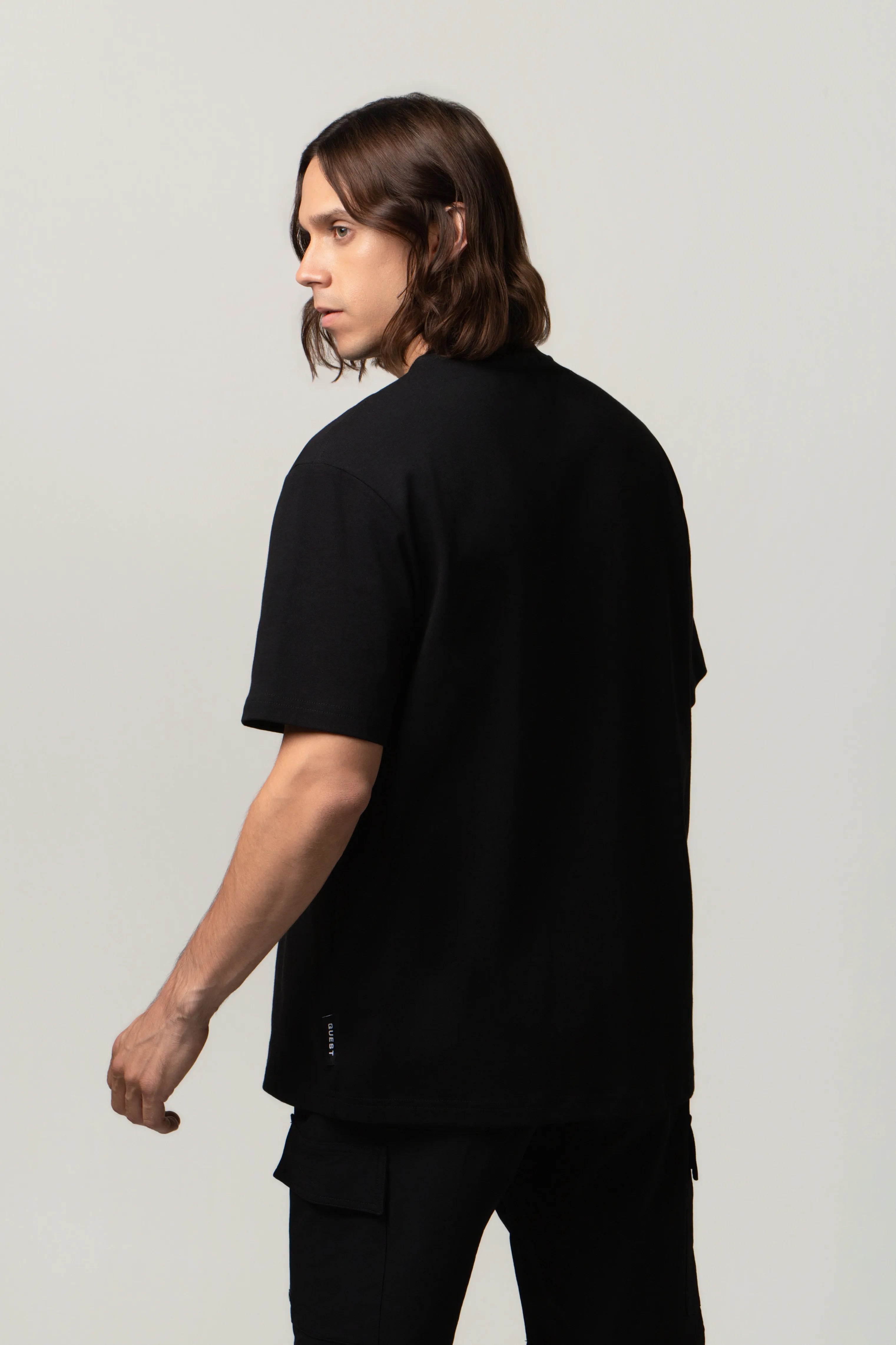 CAMISETA MANGA CORTA COLOR NEGRO