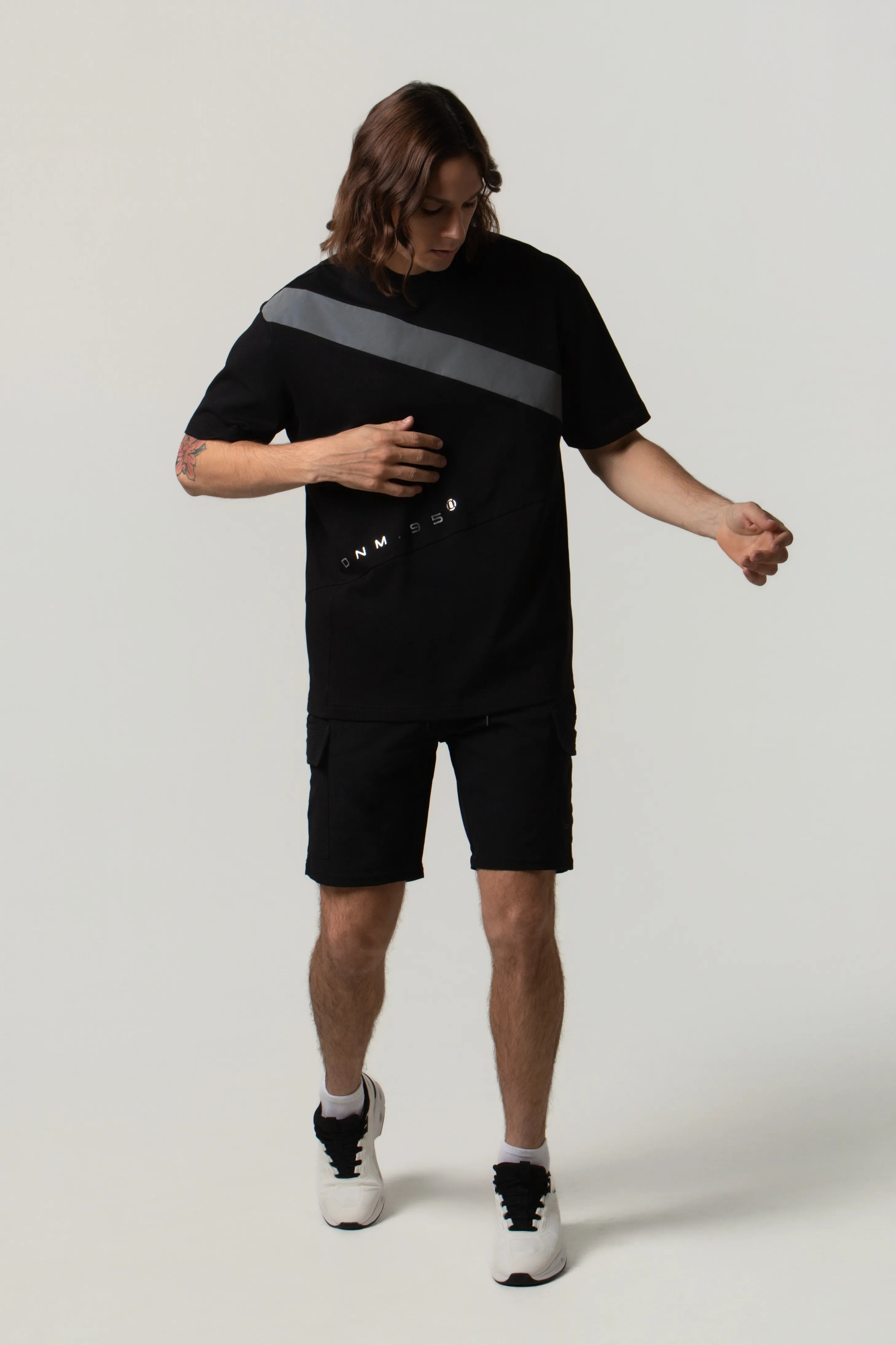 CAMISETA MANGA CORTA COLOR NEGRO