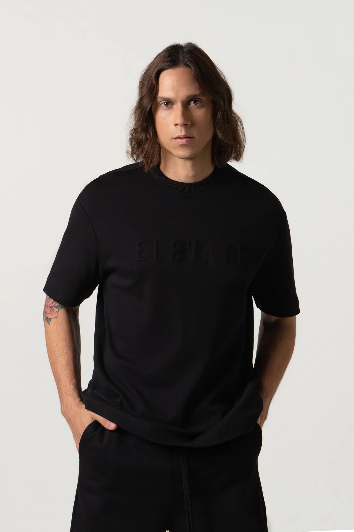 CAMISETA MANGA CORTA COLOR NEGRO