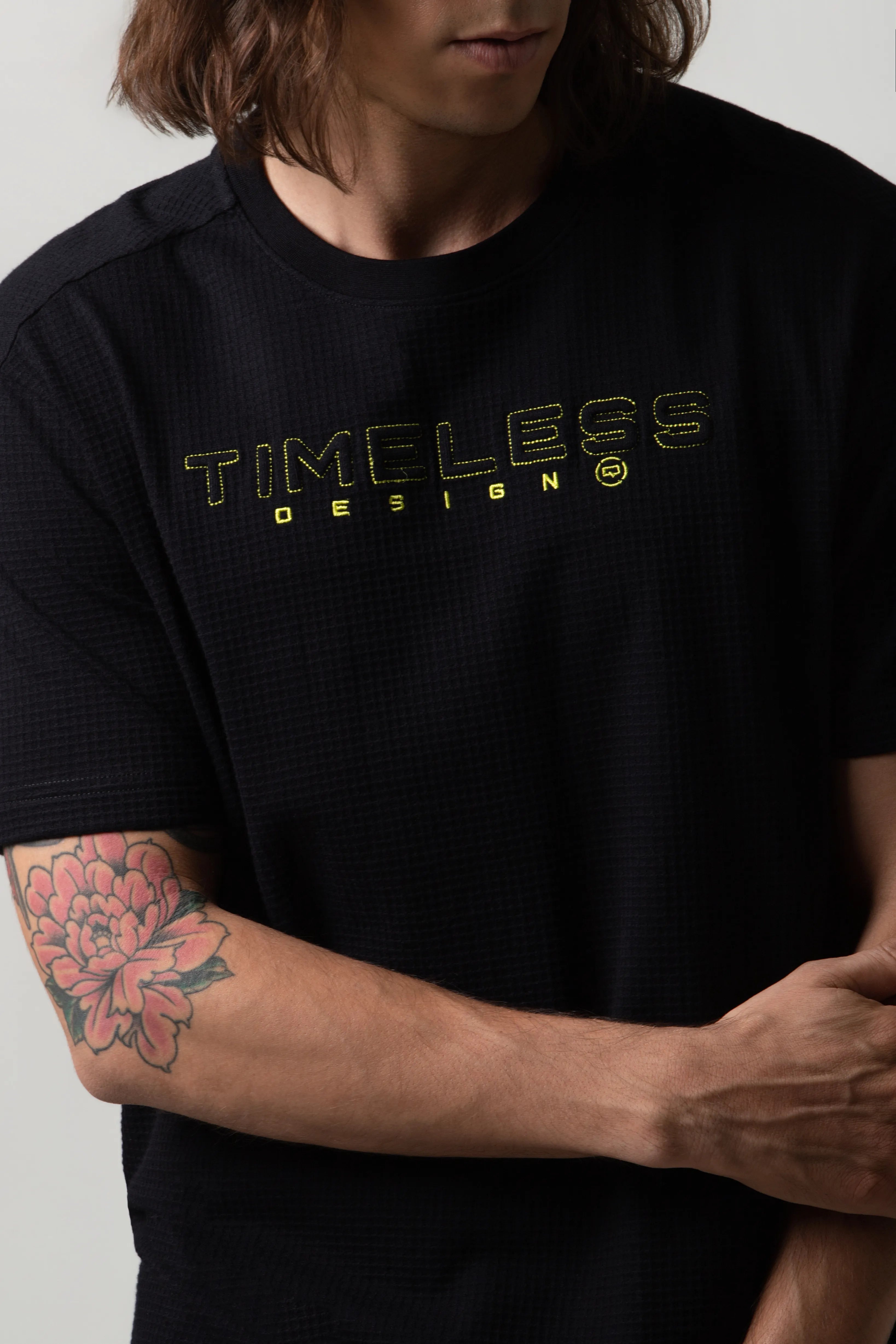 CAMISETA MANGA CORTA COLOR NEGRO