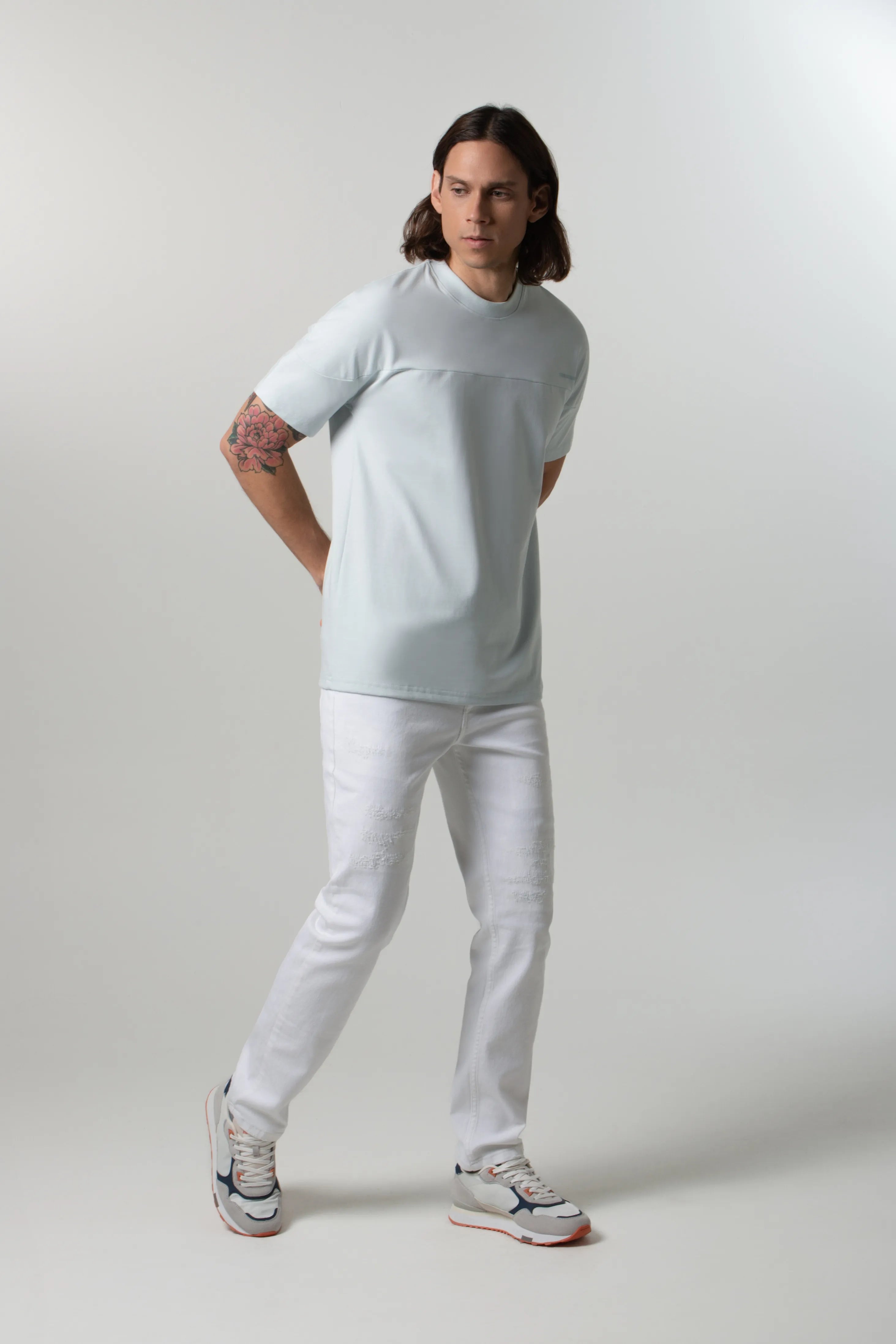 CAMISETA MANGA CORTA COLOR AZUL BALADA