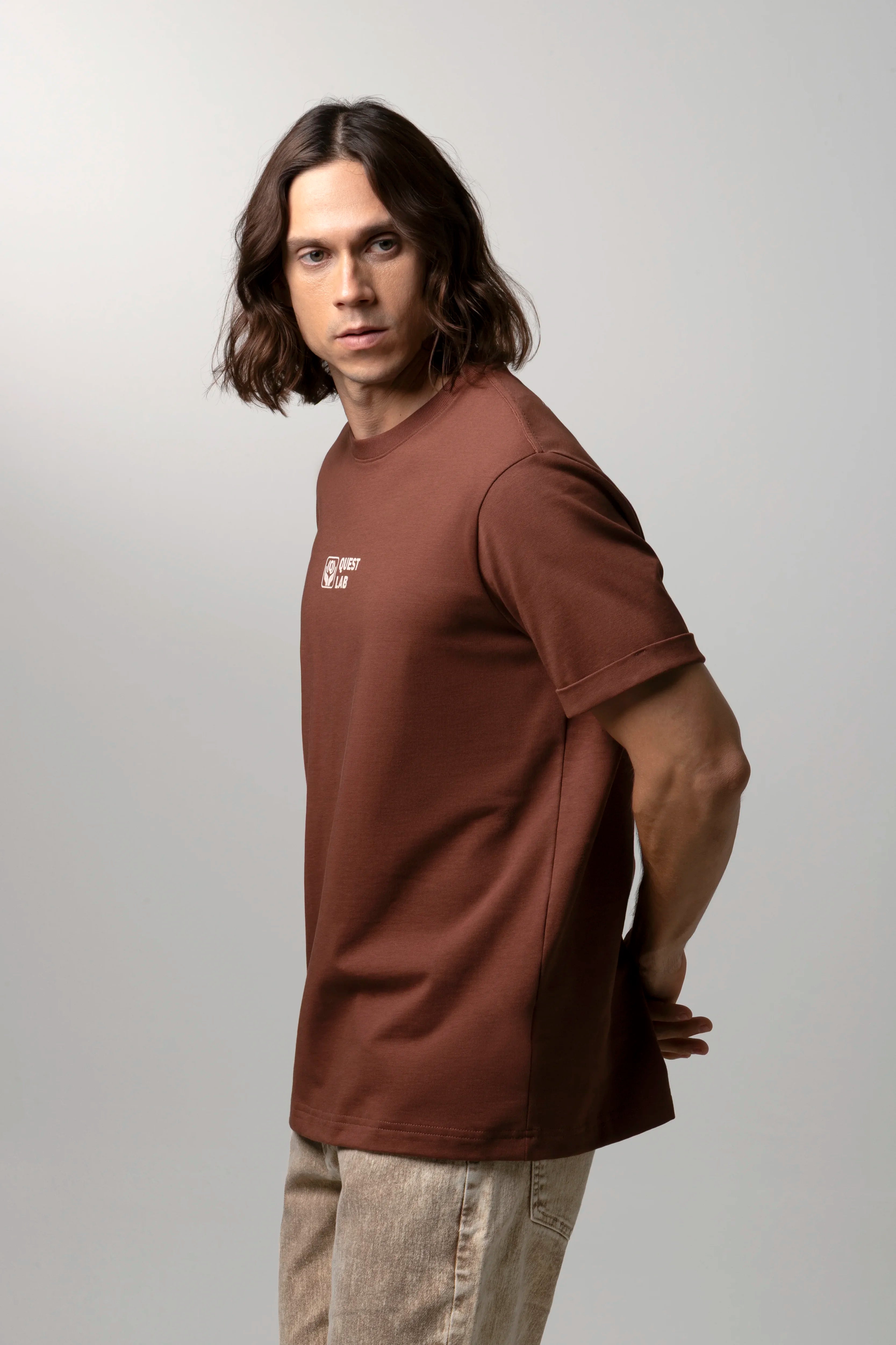 CAMISETA MANGA CORTA COLOR BRUNETTE – Quest Colombia