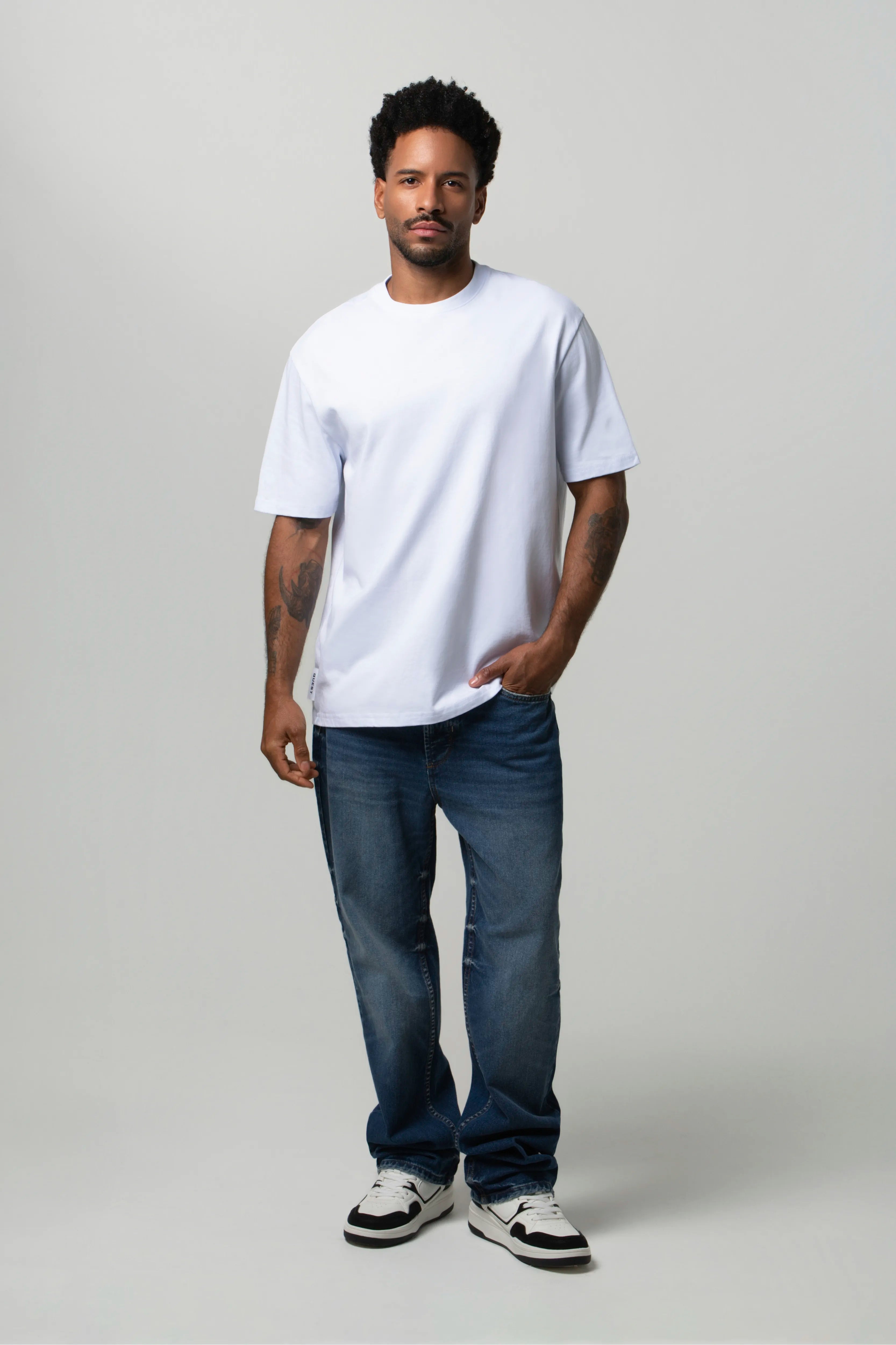 CAMISETA MANGA CORTA COLOR BLANCO OPTICO