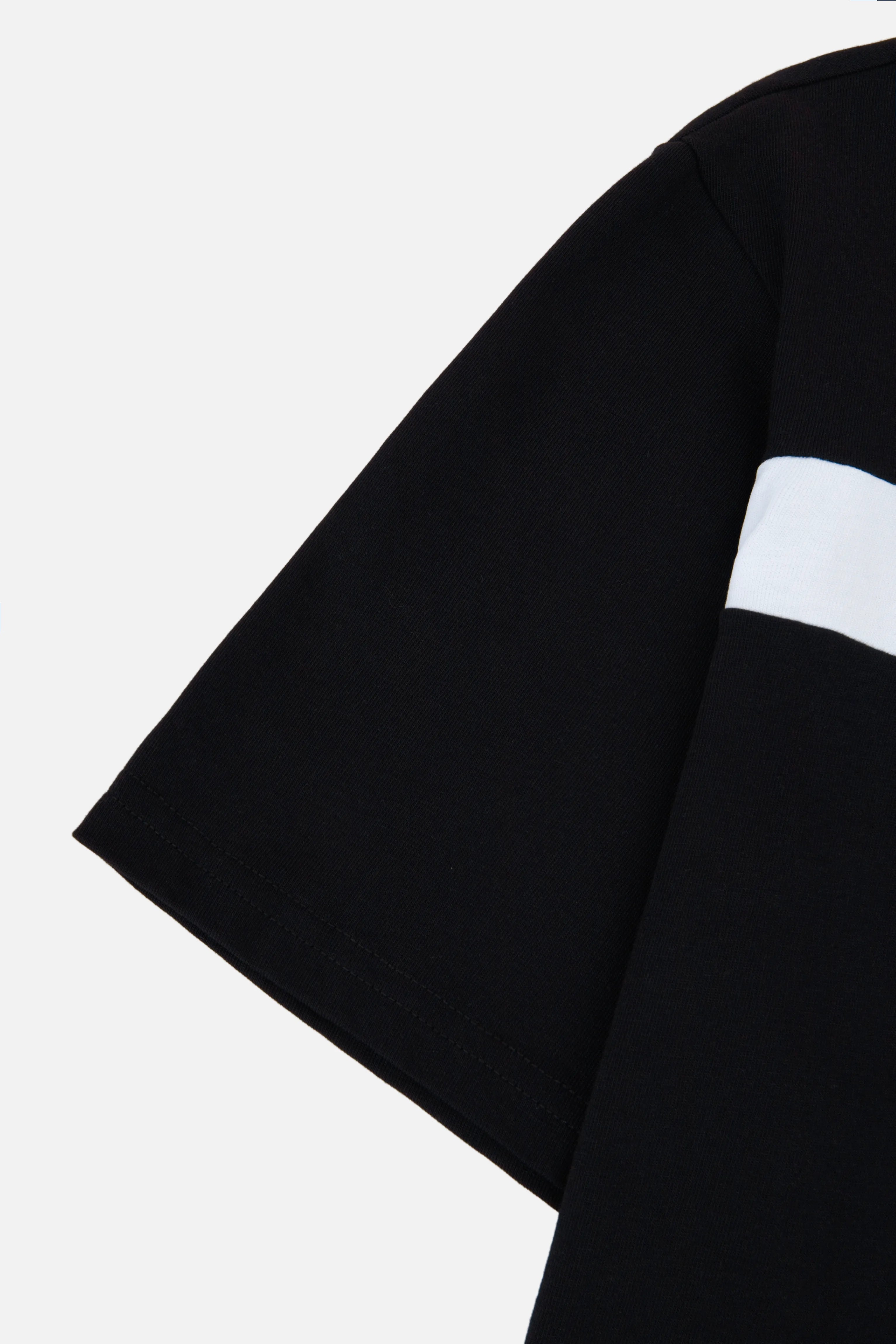 CAMISETA MANGA CORTA COLOR NEGRO