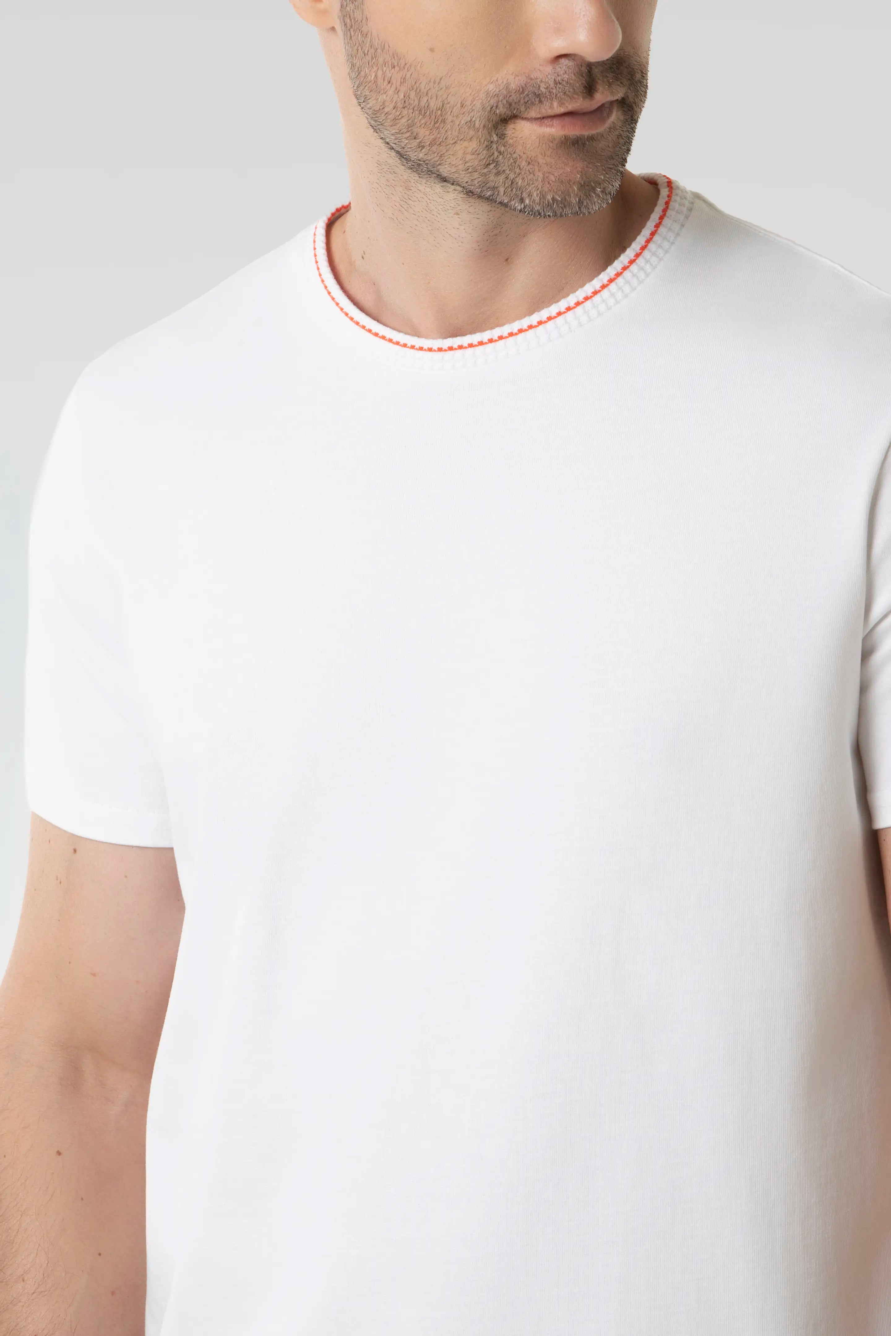 CAMISETA MANGA CORTA COLOR BLANCO
