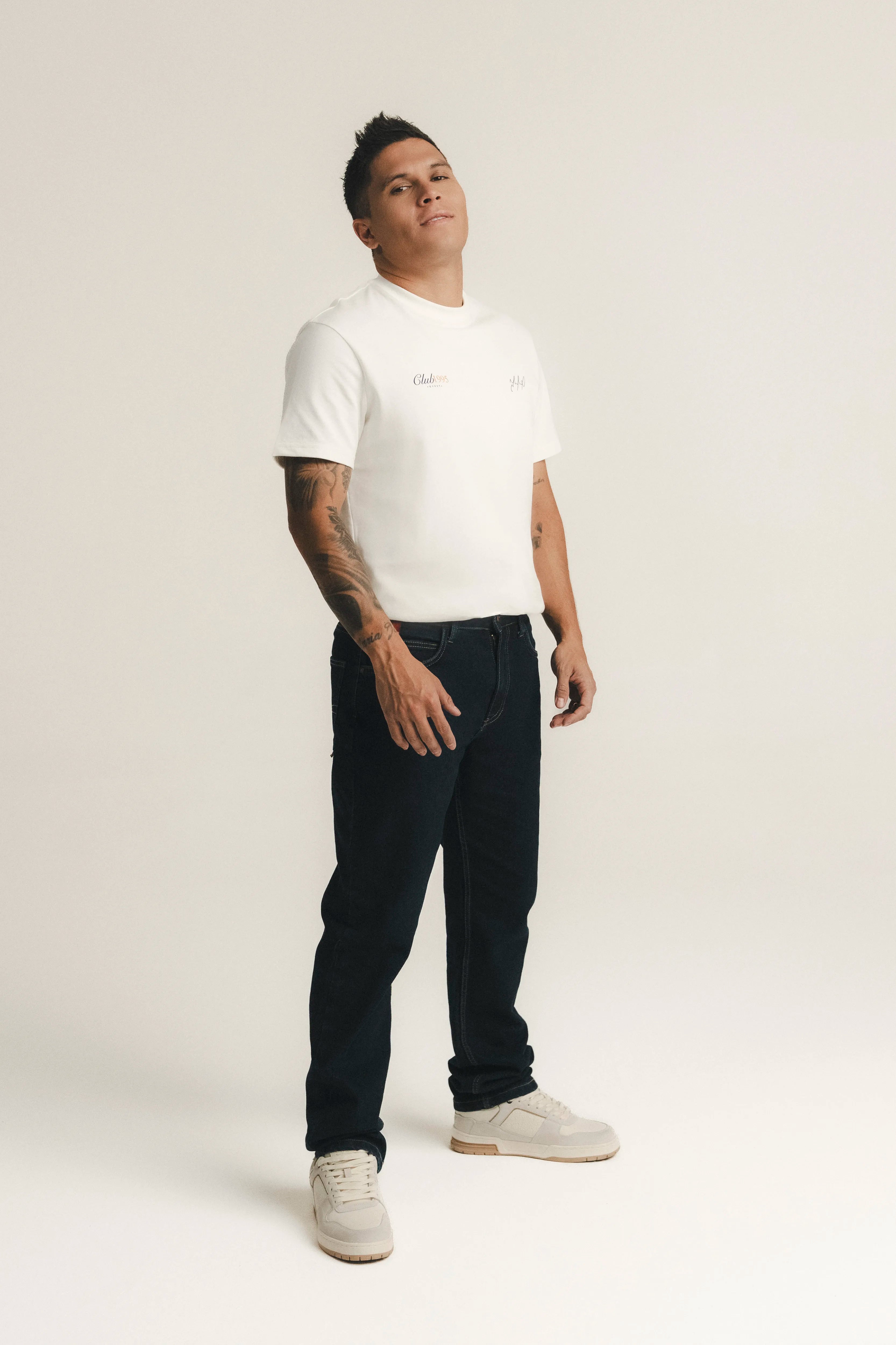 CAMISETA JUANFER QUINTERO MANGA CORTA COLOR IVORY