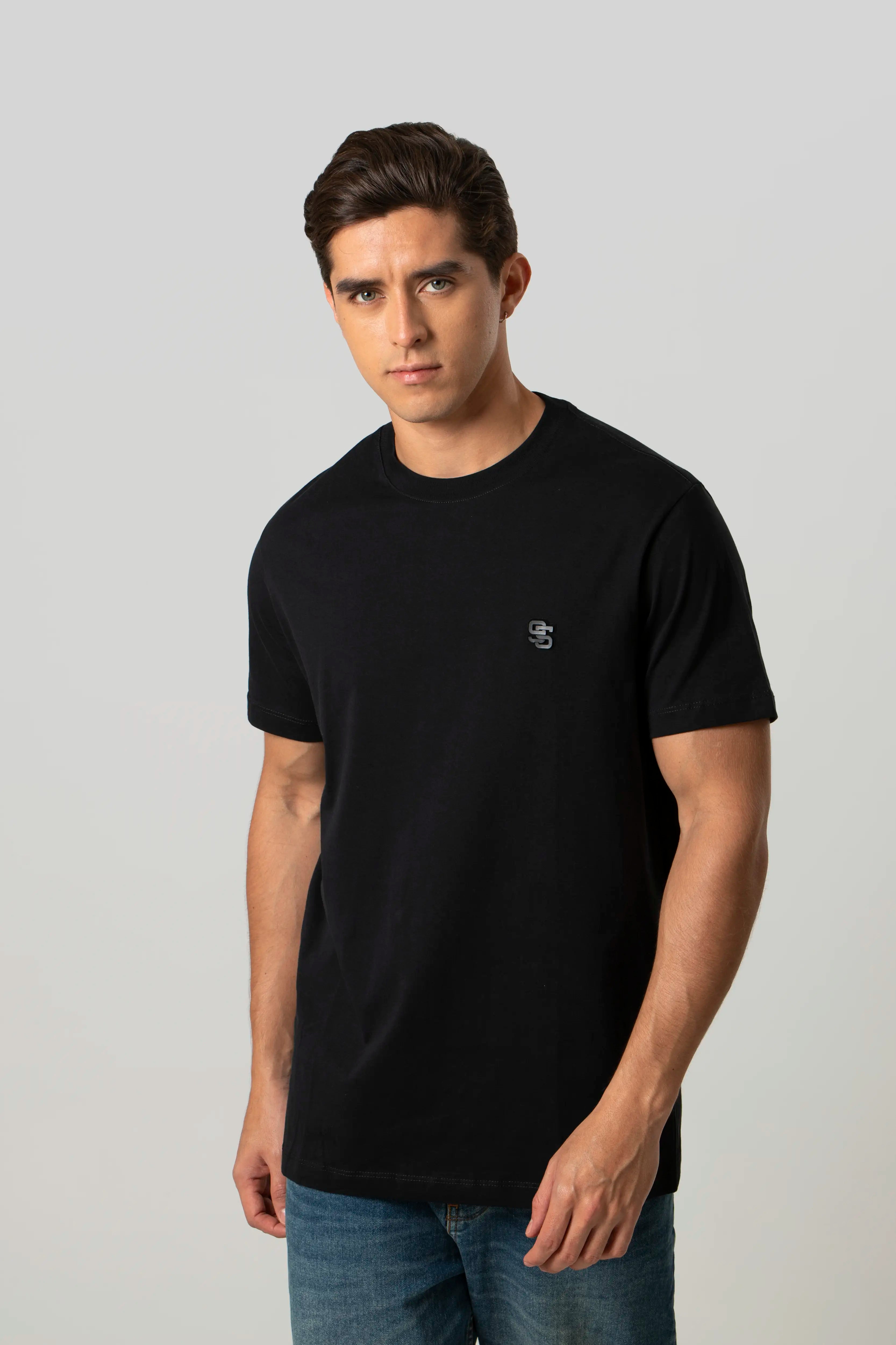 CAMISETA MANGA CORTA COLOR NEGRO – Quest Colombia
