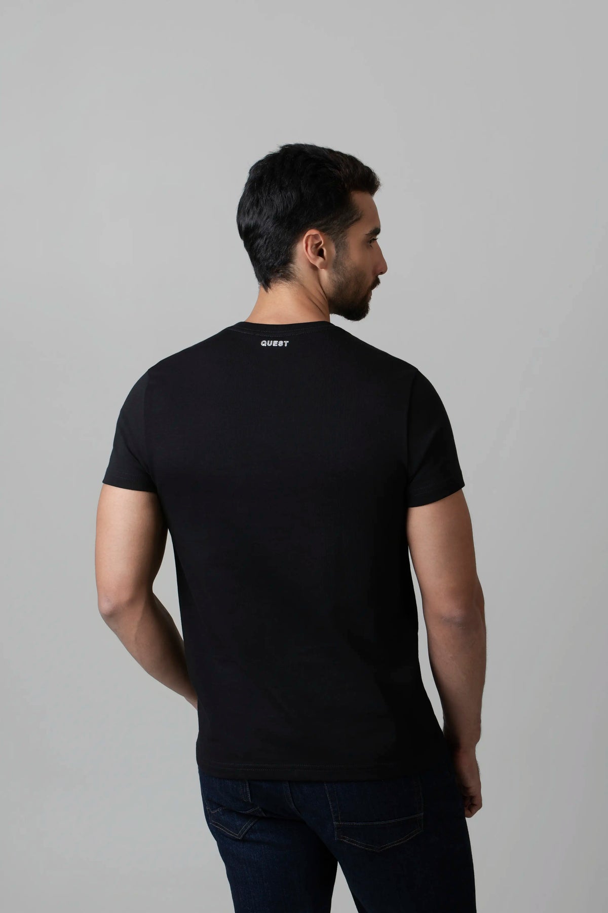 CAMISETA MANGA CORTA COLOR NEGRO