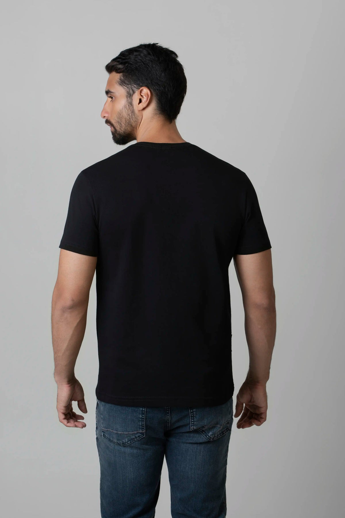 CAMISETA MANGA CORTA COLOR NEGRO
