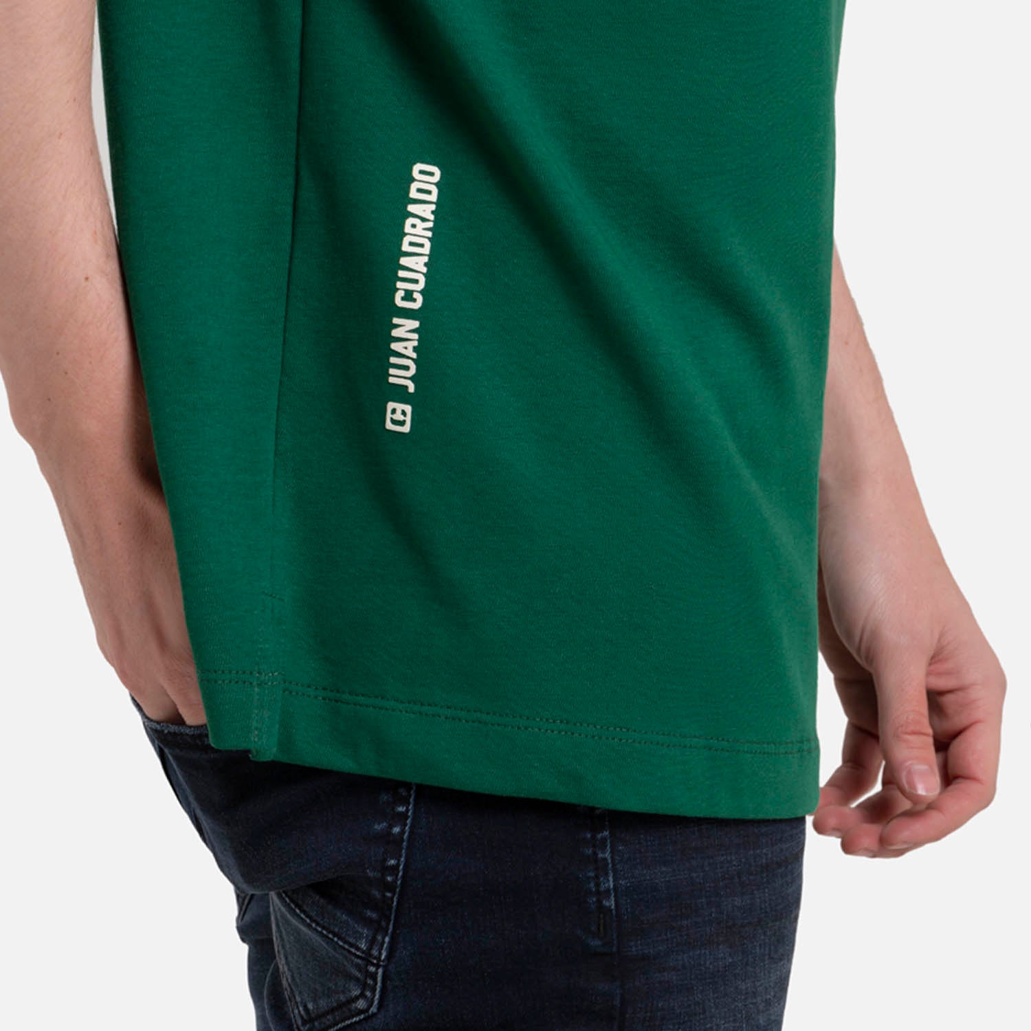CAMISETA MANGA CORTA COLOR VERDE PRADERA