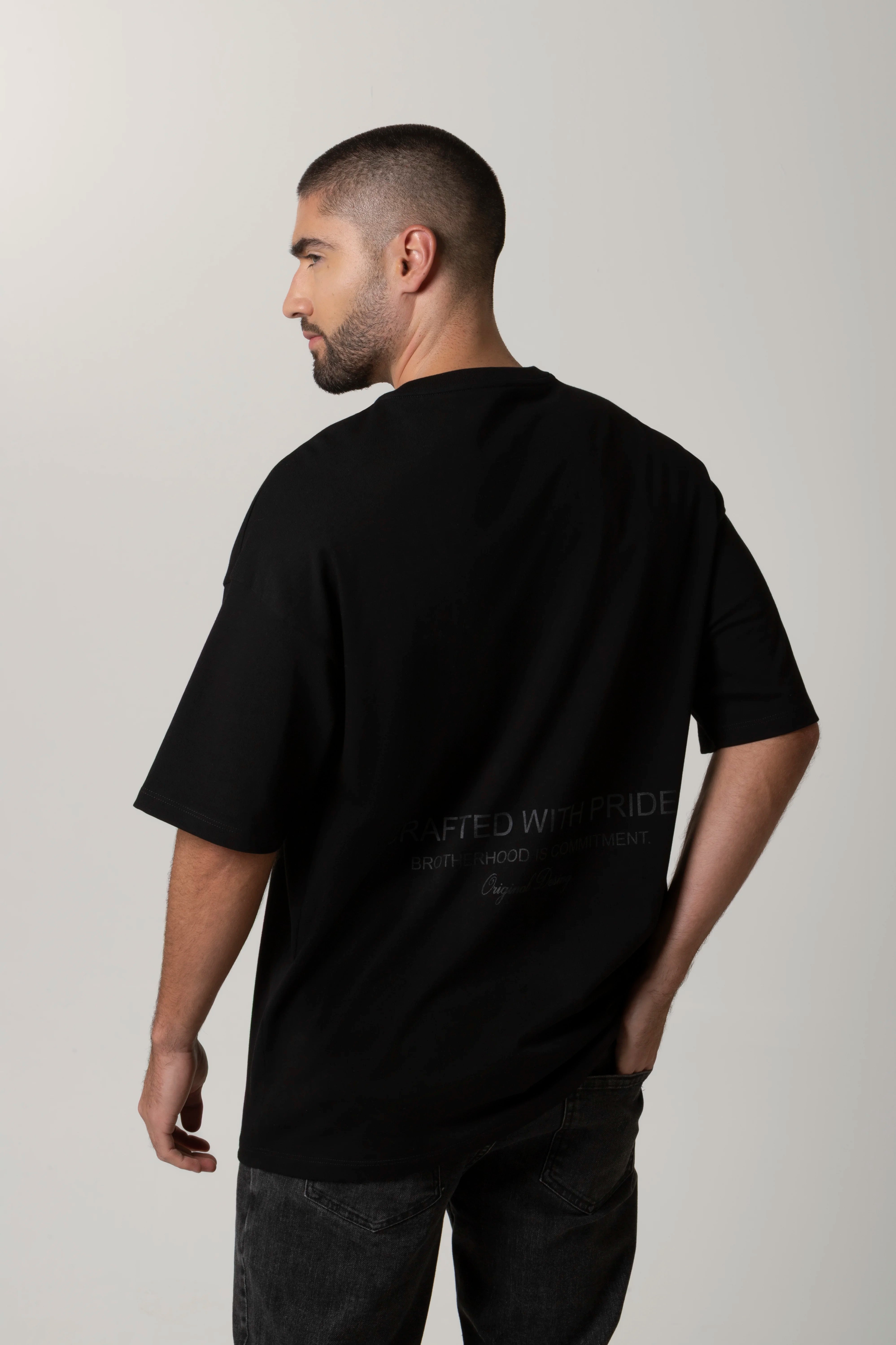 CAMISETA MANGA CORTA COLOR NEGRO