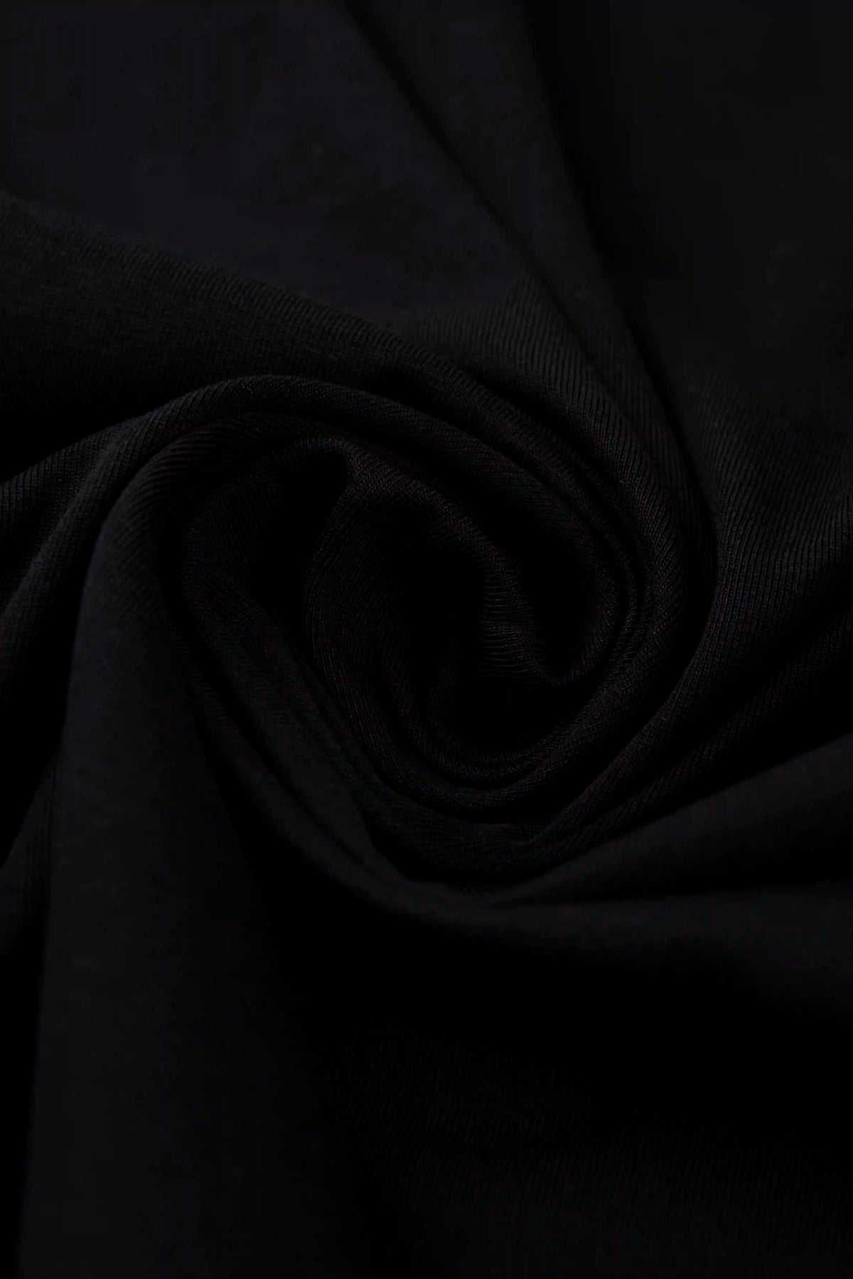 CAMISETA MANGA CORTA COLOR NEGRO
