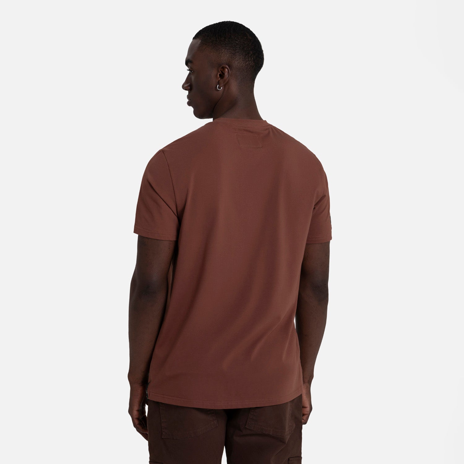 CAMISETA PREMIUM MANGA CORTA COLOR BRUNETTE