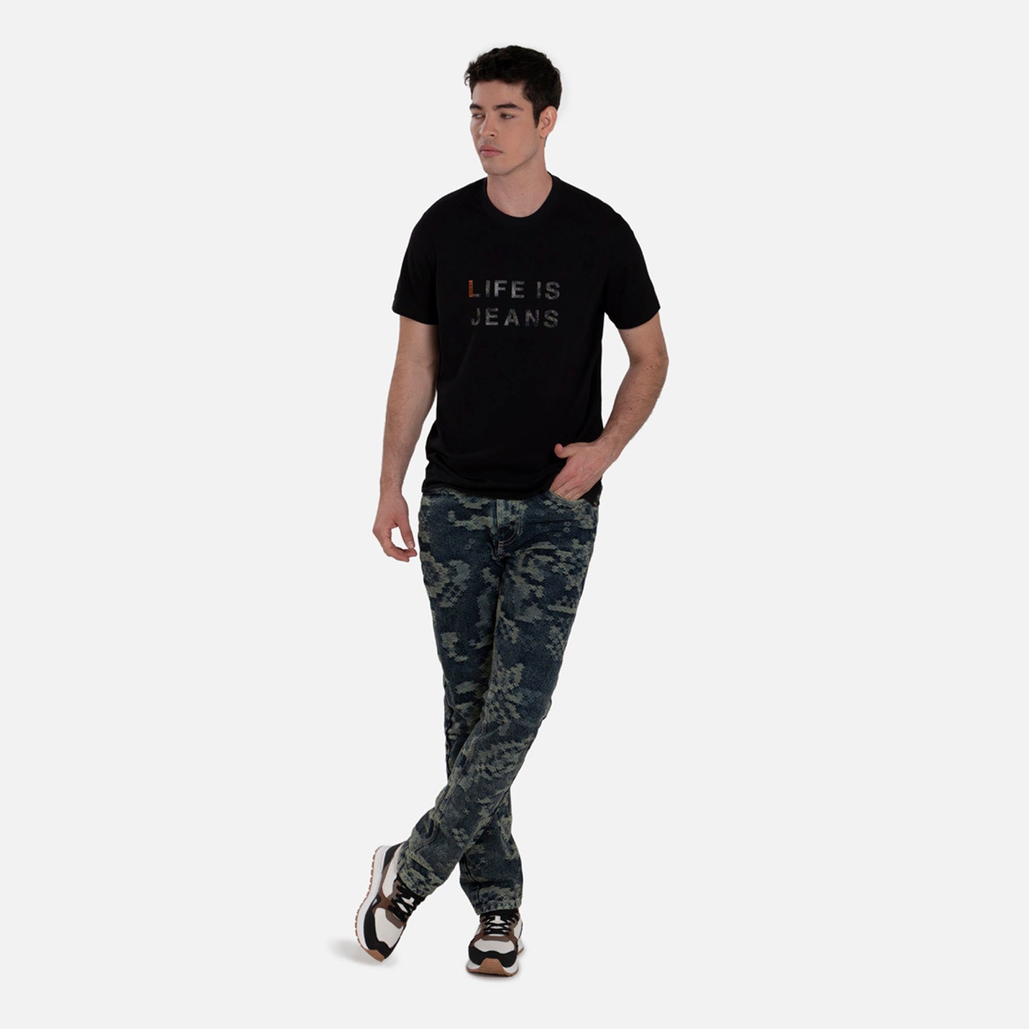 CAMISETA PREMIUM MANGA CORTA COLOR NEGRO