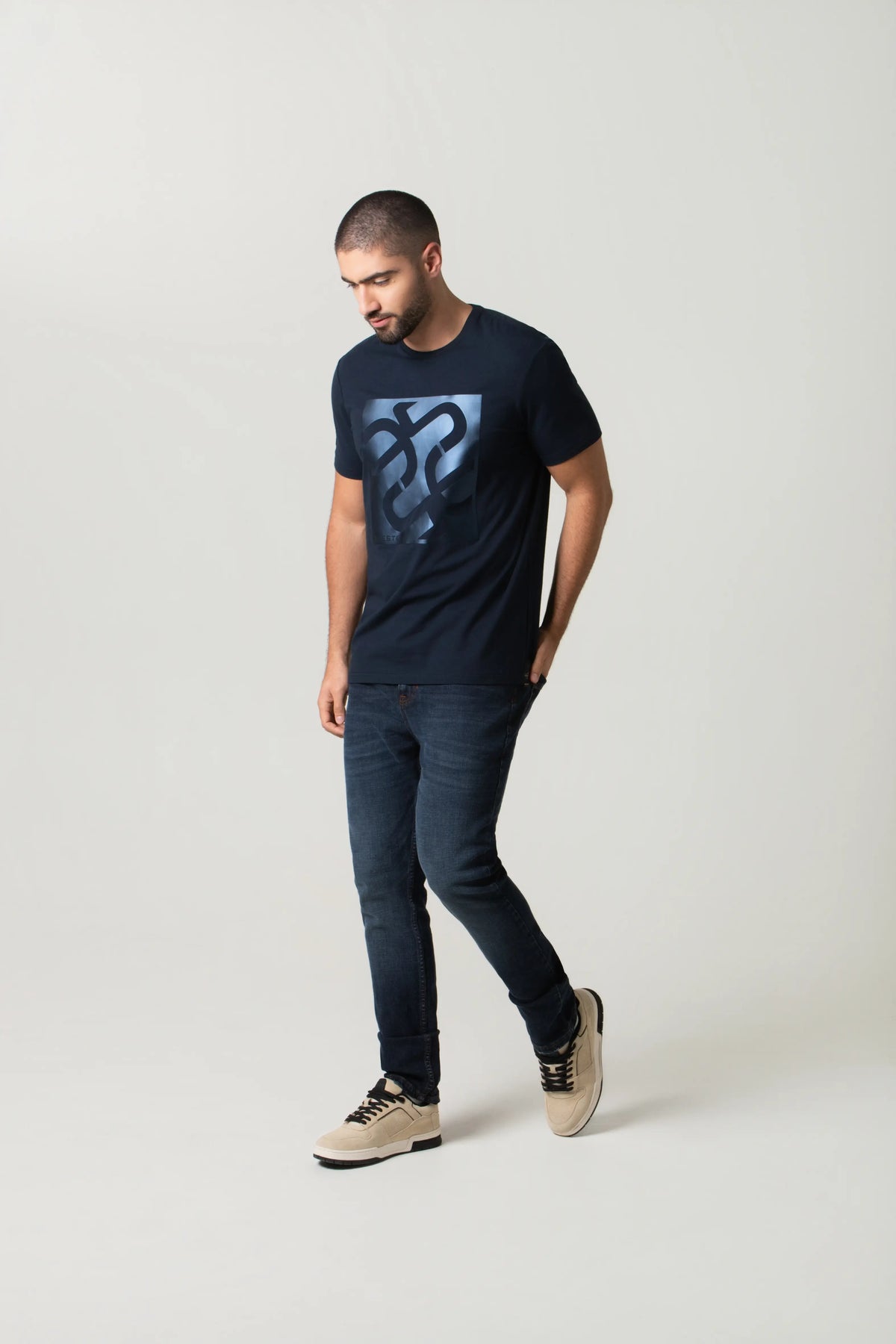 CAMISETA PREMIUM MANGA CORTA COLOR AZUL OSCURO