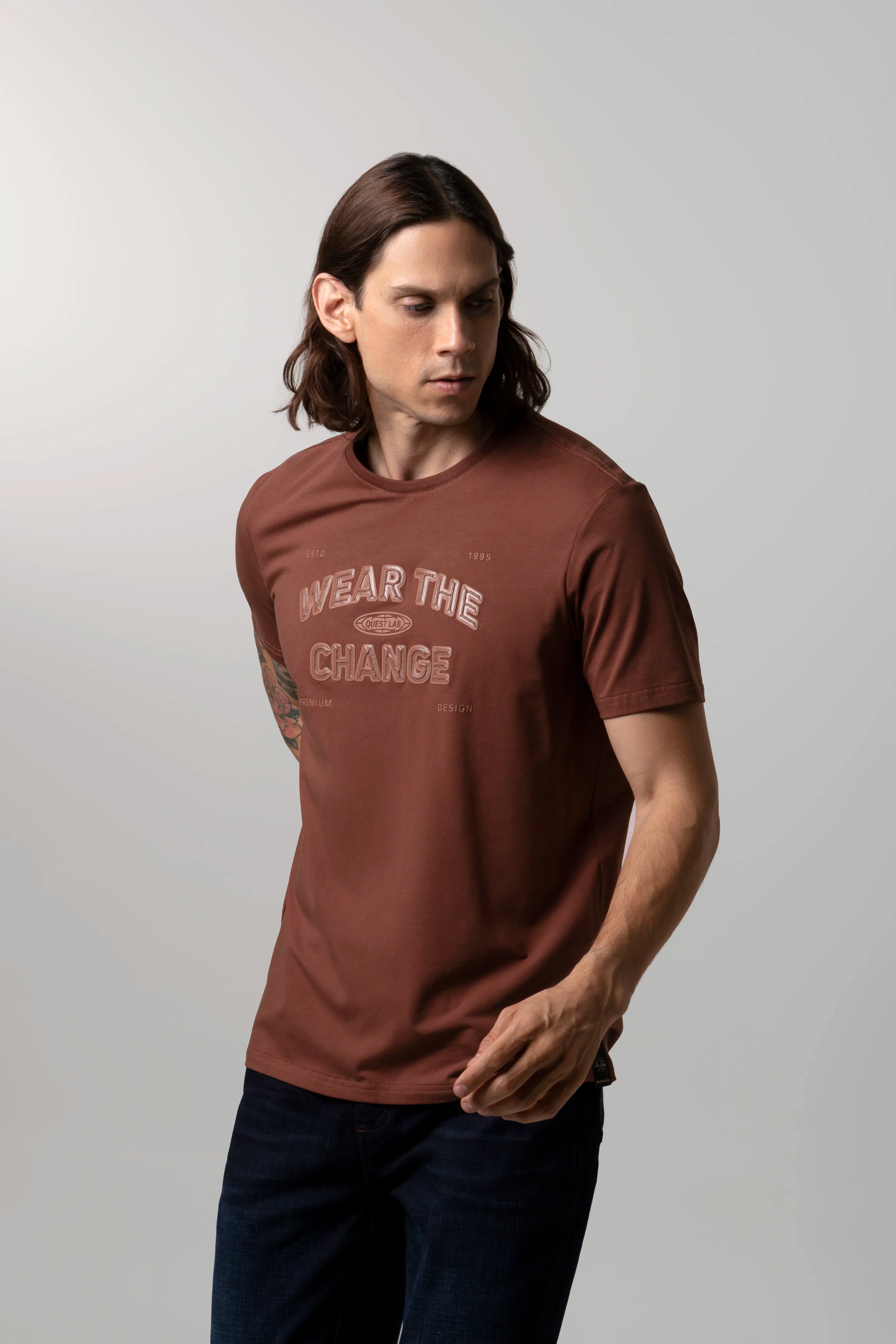 CAMISETA PREMIUM MANGA CORTA COLOR BRUNETTE