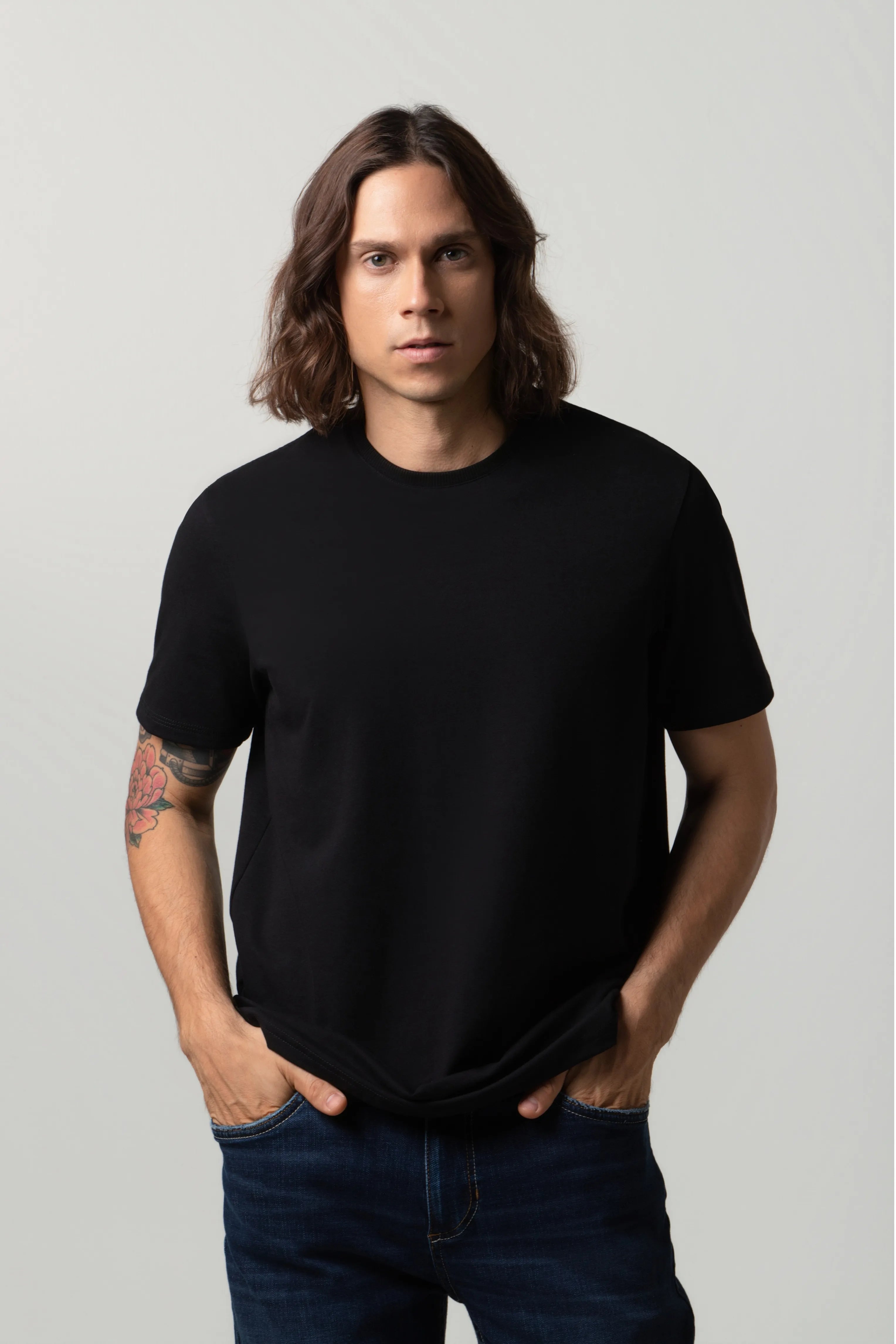 CAMISETA PREMIUM MANGA CORTA COLOR NEGRO