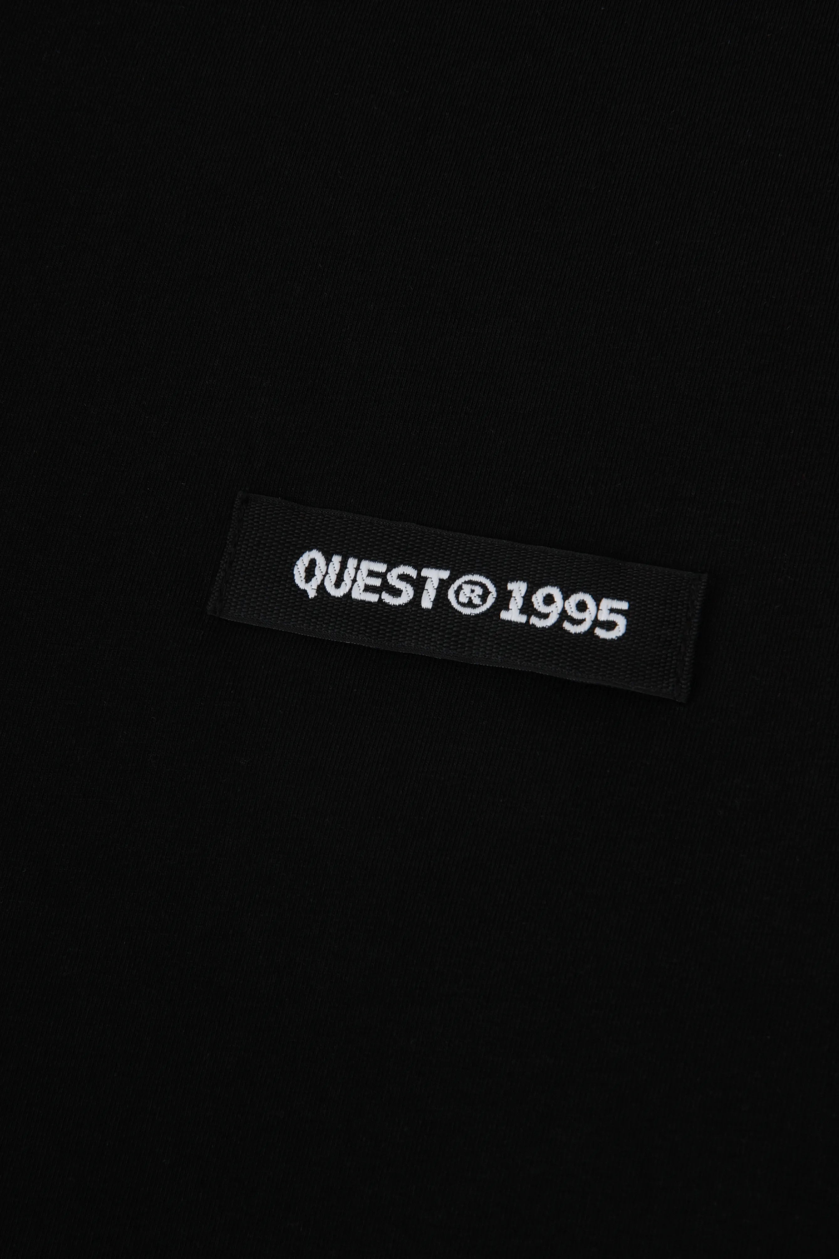CAMISETA PREMIUM MANGA CORTA COLOR NEGRO