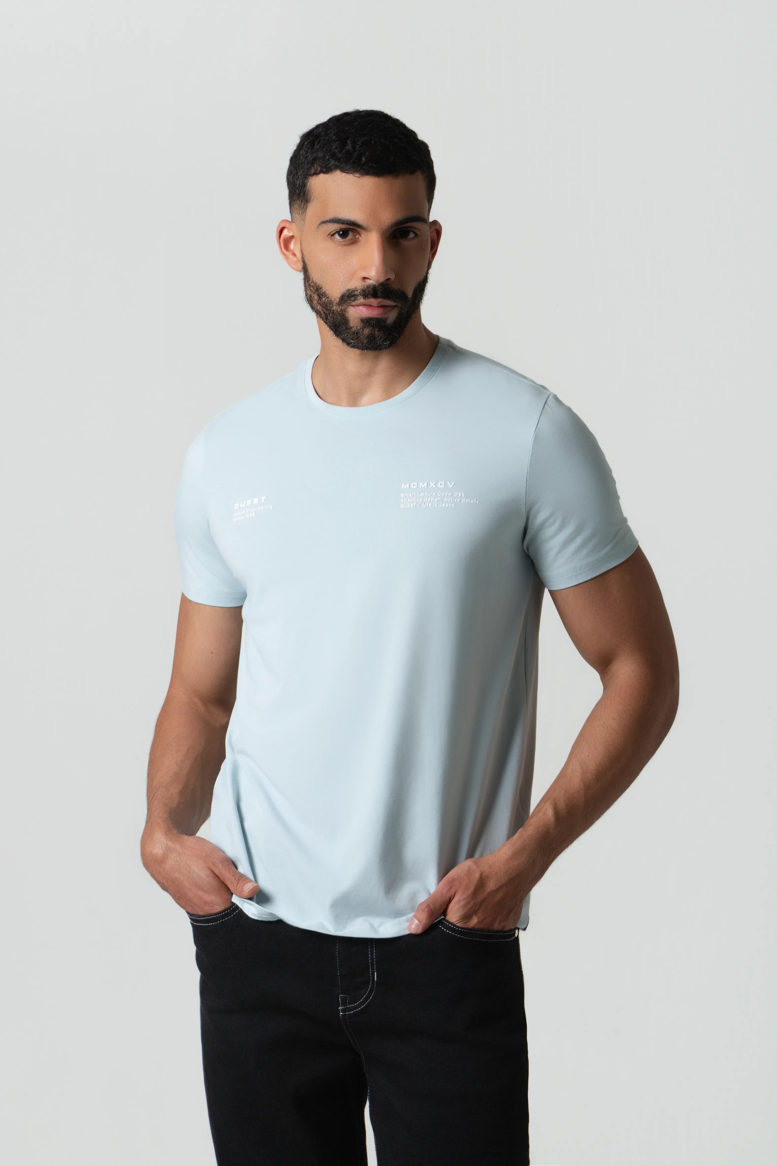 CAMISETA PREMIUM MANGA CORTA COLOR BABY BLUE – Quest Colombia